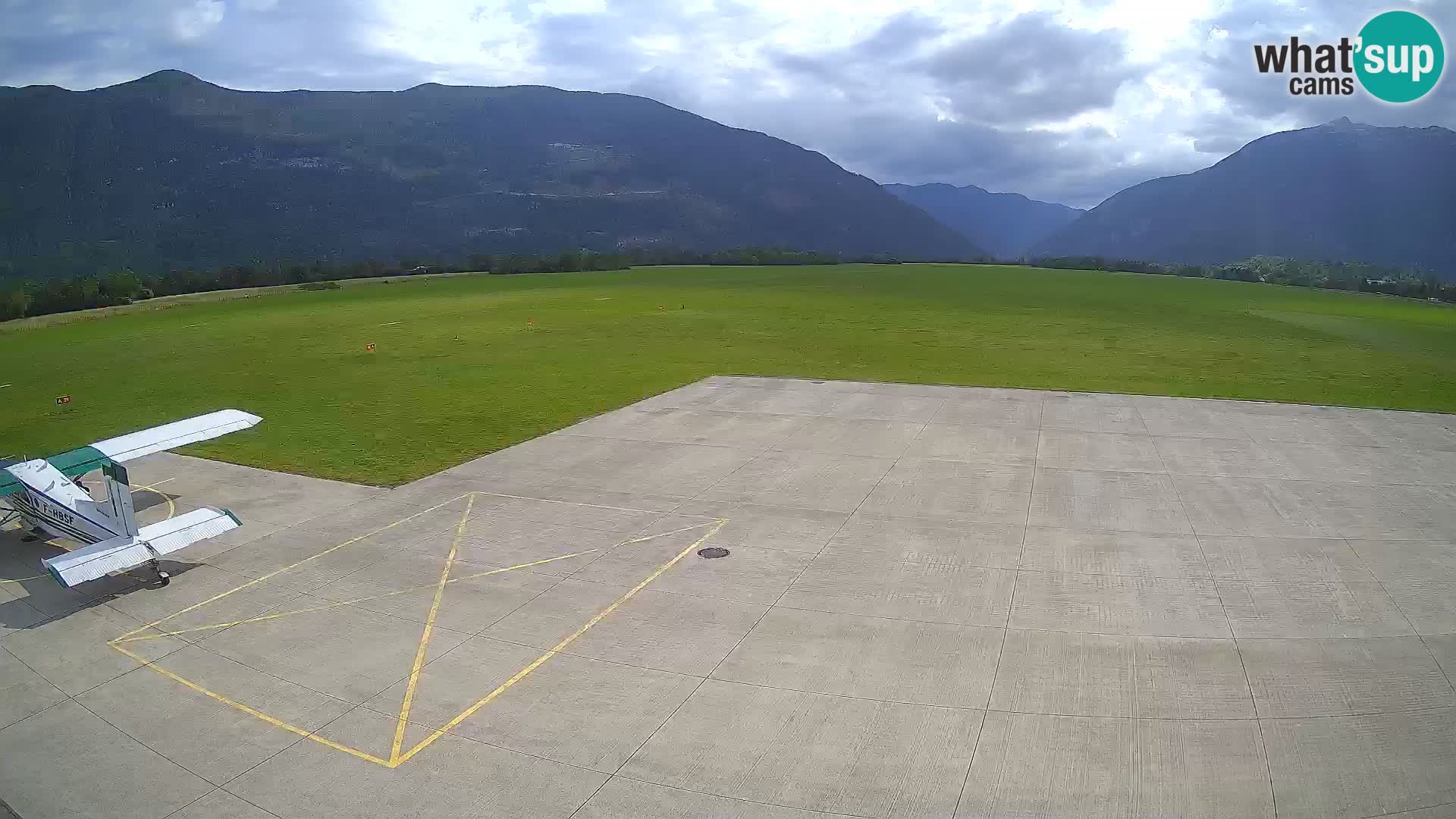 Webcam des Flughafens Bovec – Skydive Bovec