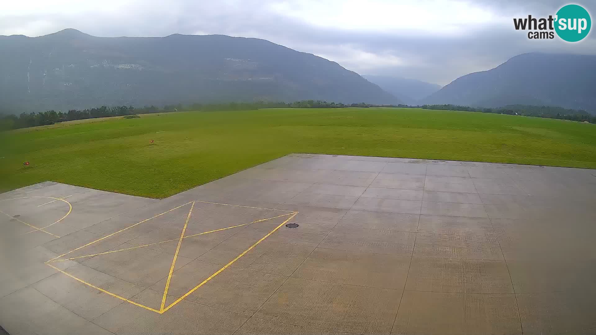 Bovec airport webcam – Skydive Bovec