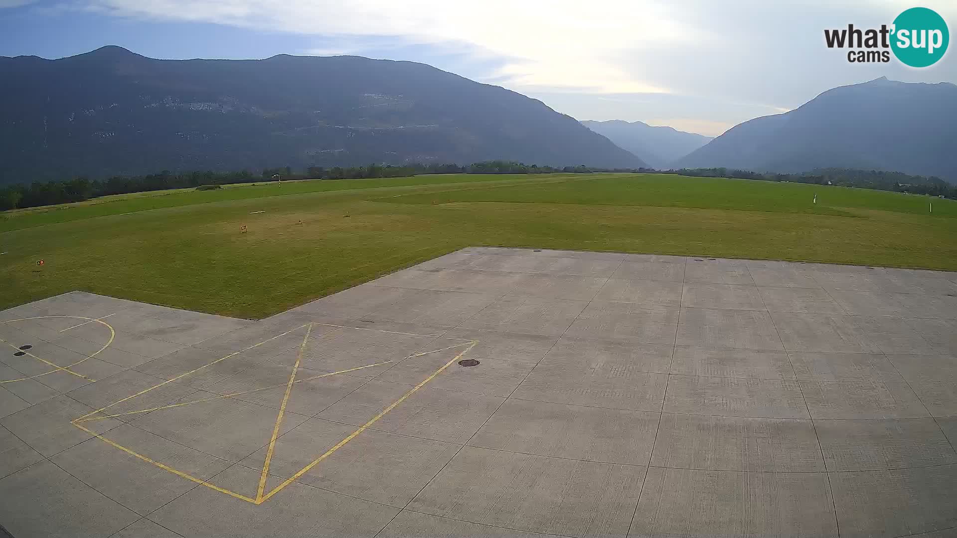 Bovec airport webcam – Skydive Bovec