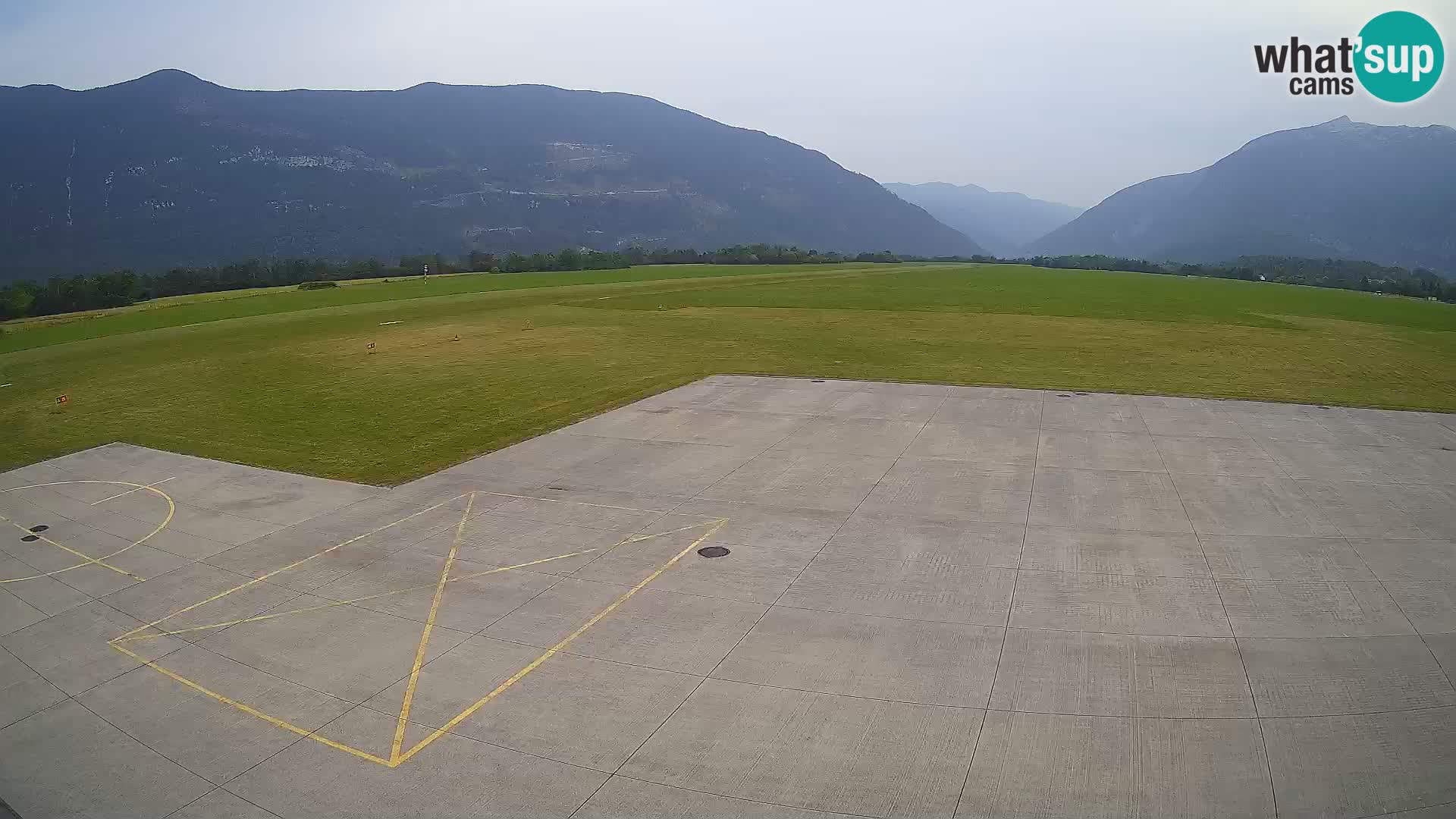 Bovec airport webcam – Skydive Bovec