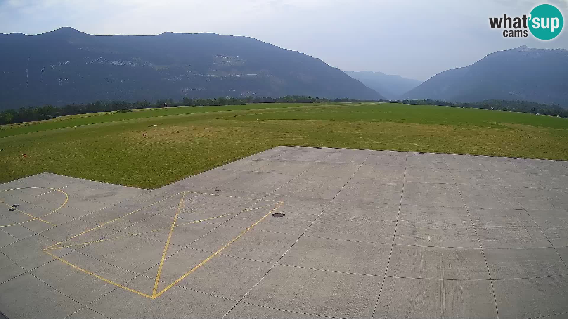 Bovec airport webcam – Skydive Bovec