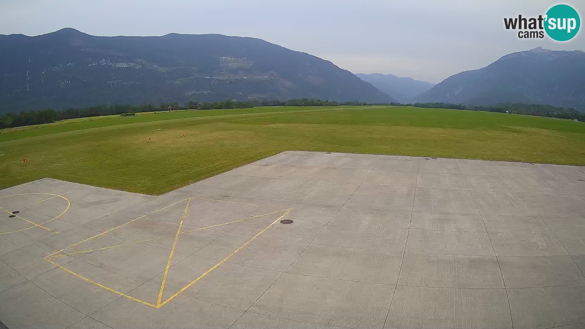 Bovec airport webcam – Skydive Bovec