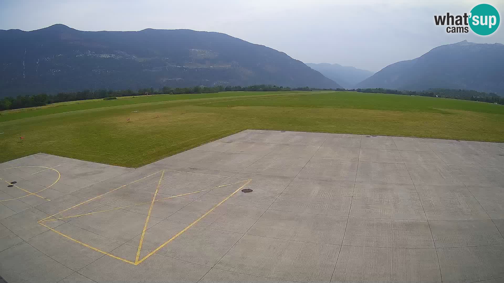 Bovec airport webcam – Skydive Bovec