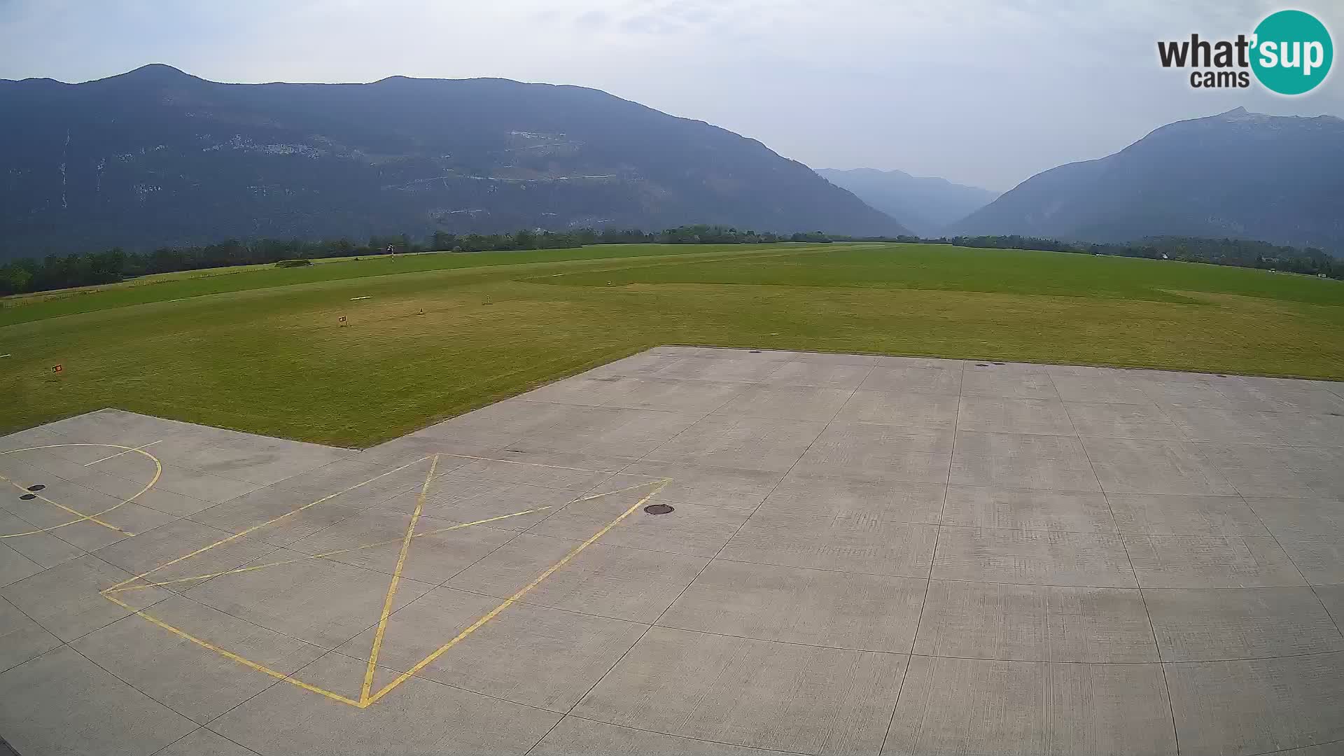 Bovec airport webcam – Skydive Bovec