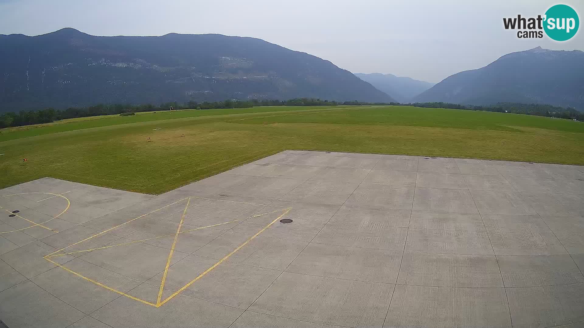 Bovec airport webcam – Skydive Bovec