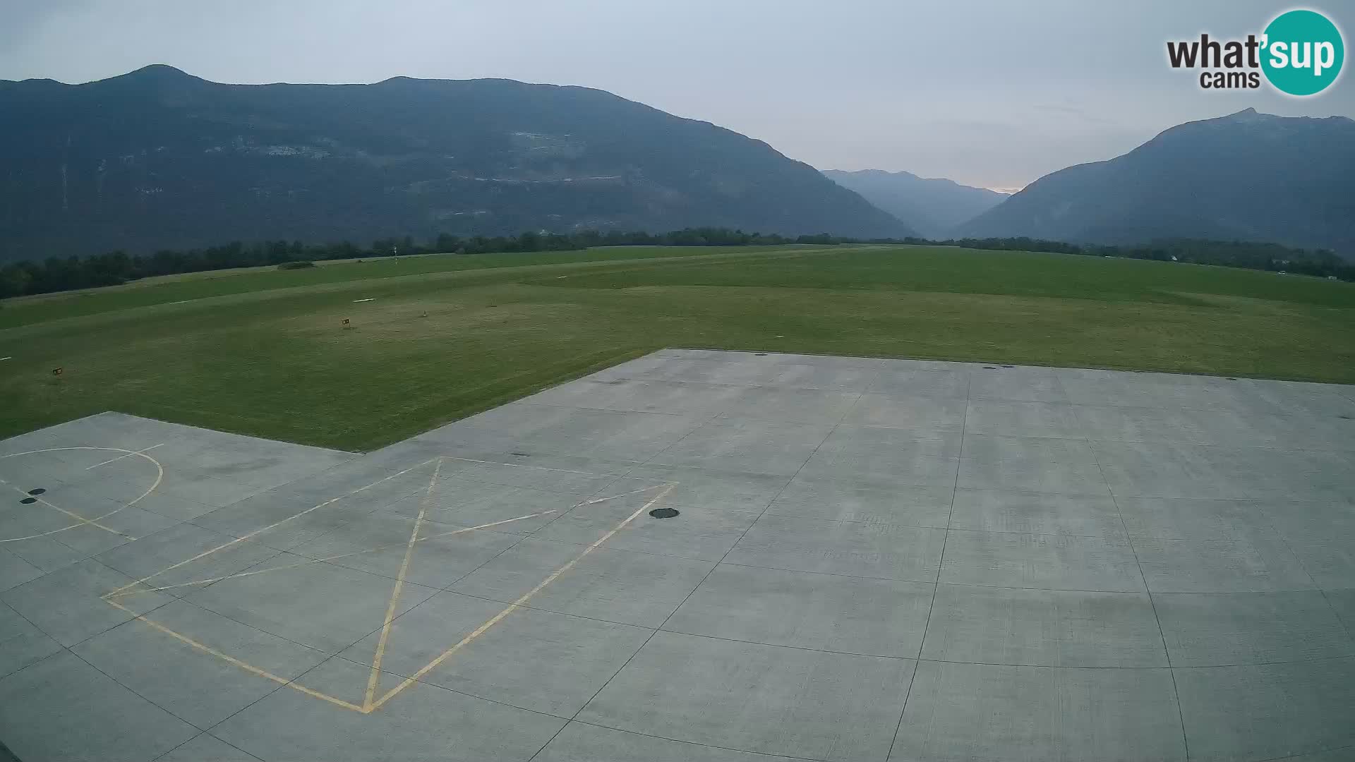 Bovec airport webcam – Skydive Bovec