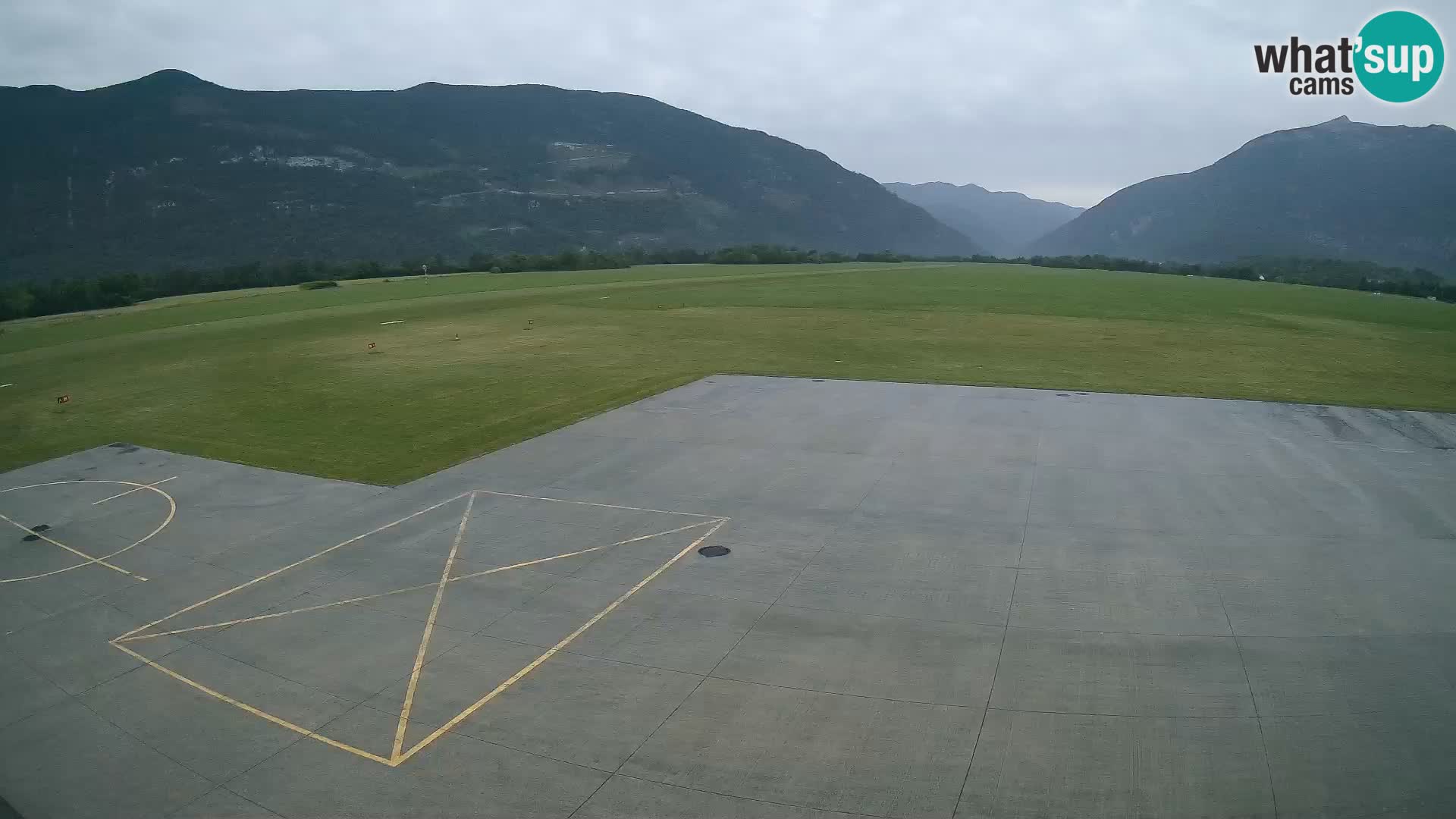 Bovec airport webcam – Skydive Bovec