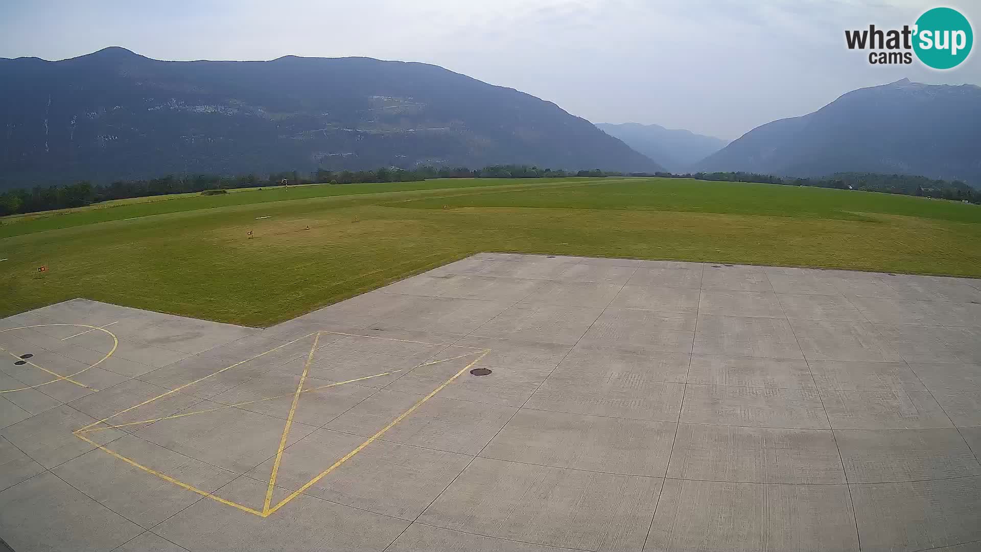 Bovec airport webcam – Skydive Bovec