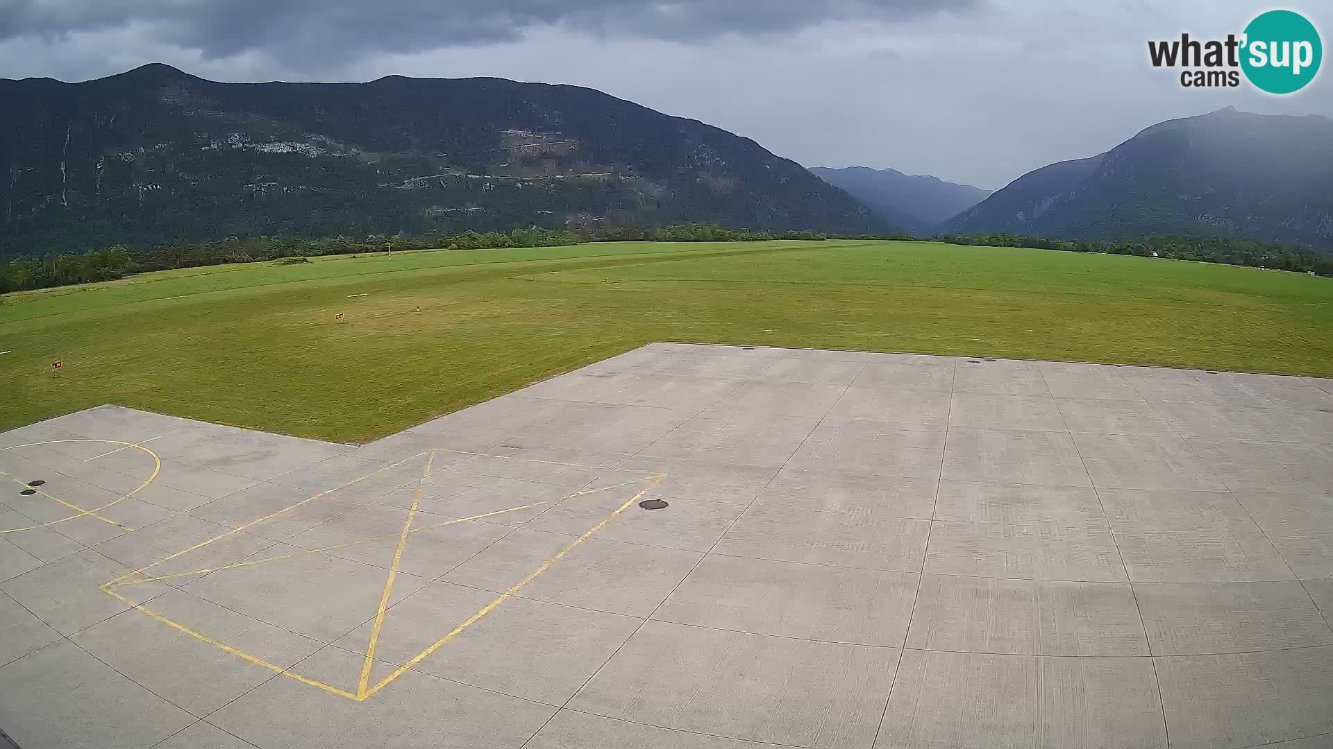 L’aeroporto di Bovec webcam – Skydive Bovec