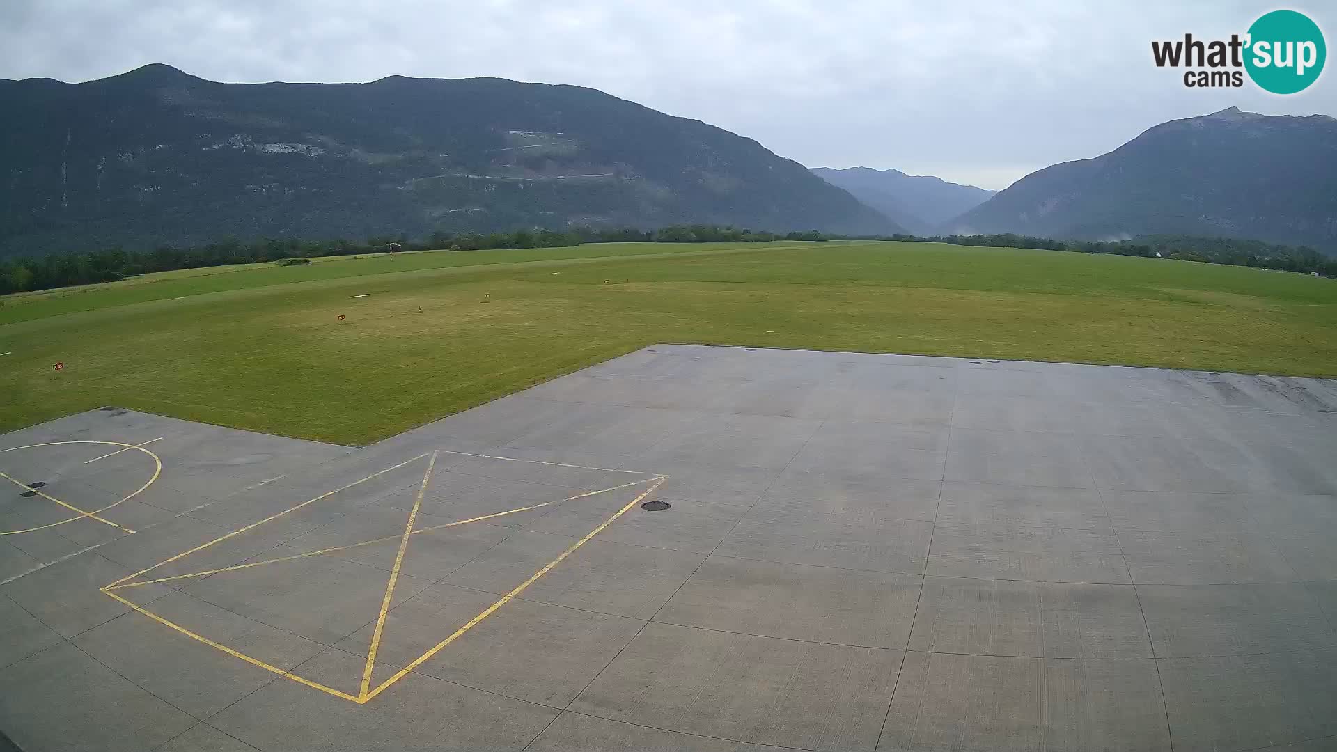 Bovec airport webcam – Skydive Bovec