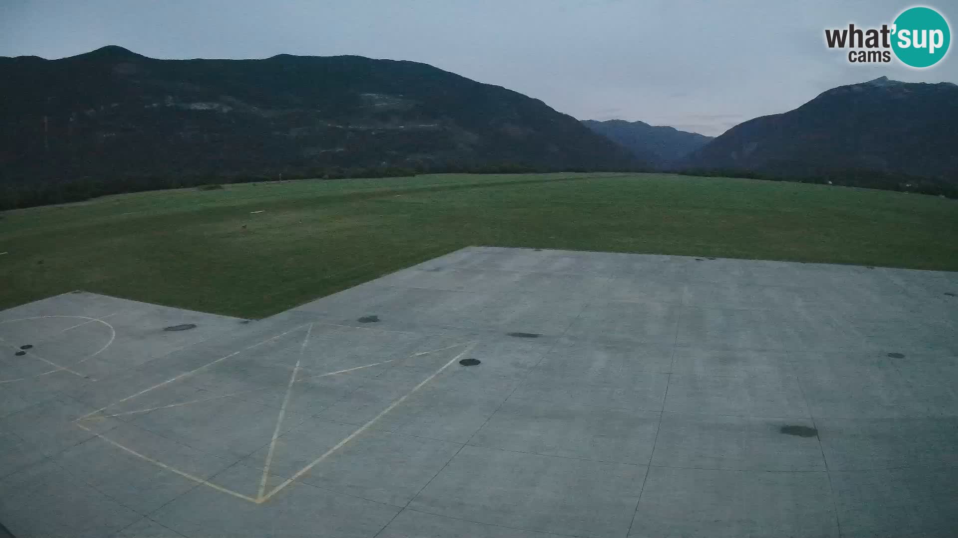 Webcam des Flughafens Bovec – Skydive Bovec