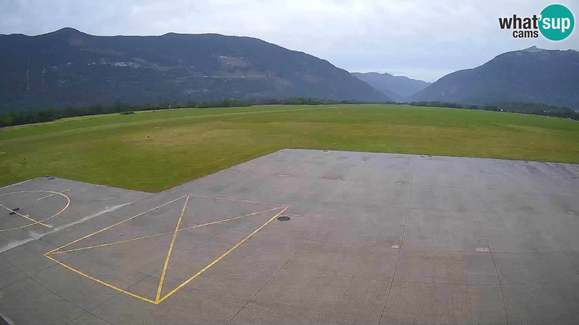 Webcam des Flughafens Bovec – Skydive Bovec