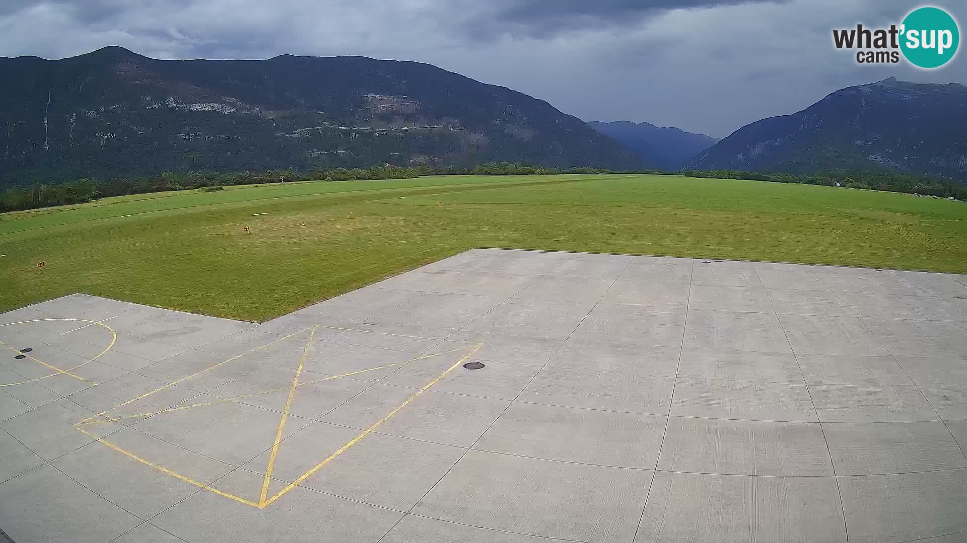 Webcam de l’aéroport de Bovec – Skydive Bovec