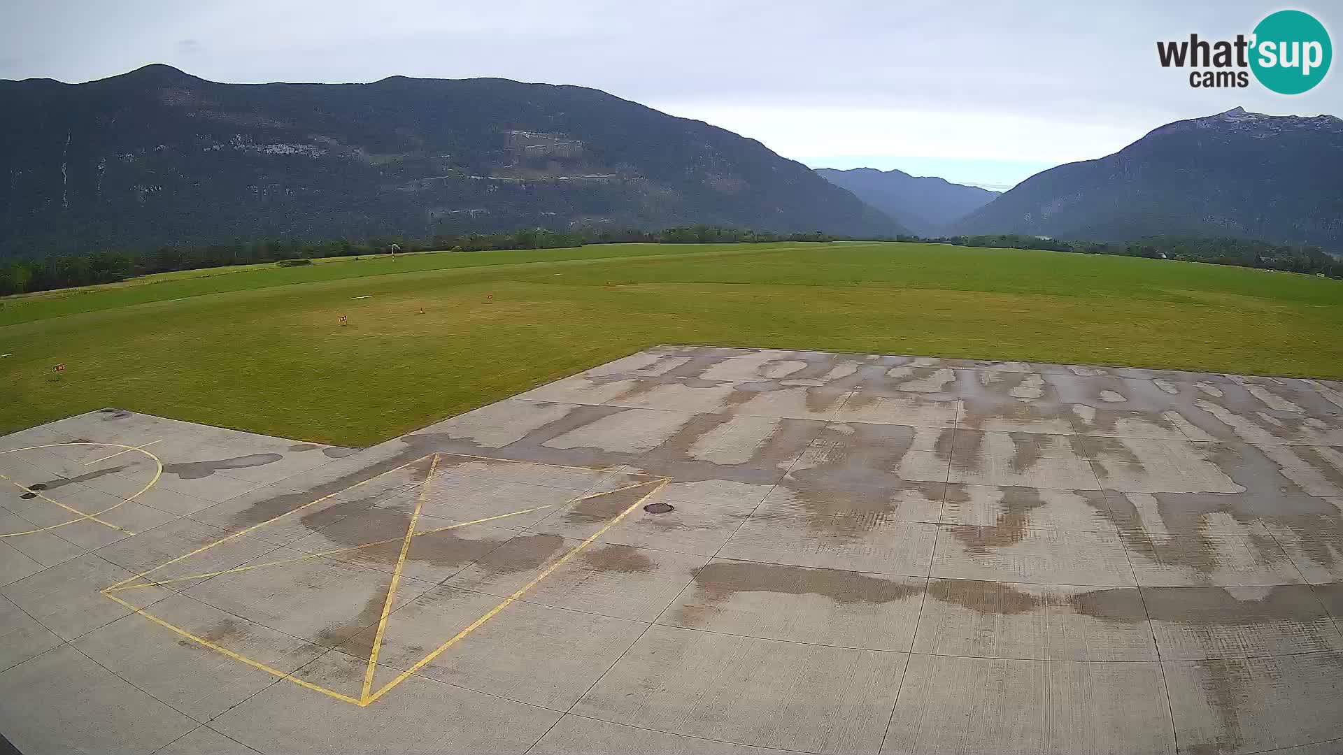 Webcam de l’aéroport de Bovec – Skydive Bovec