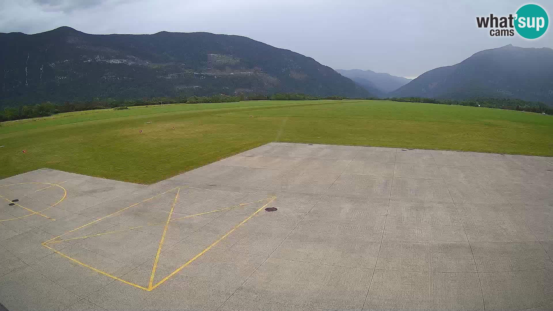 Webcam des Flughafens Bovec – Skydive Bovec