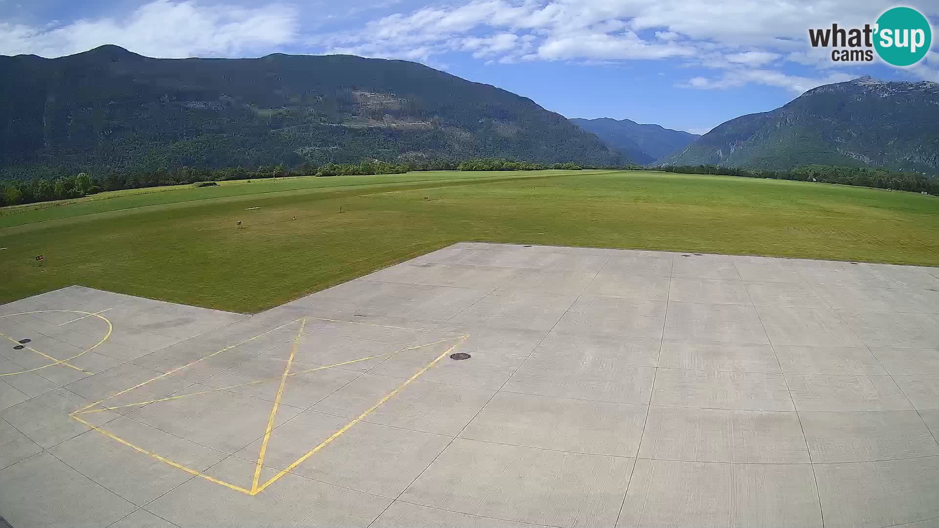Webcam des Flughafens Bovec – Skydive Bovec