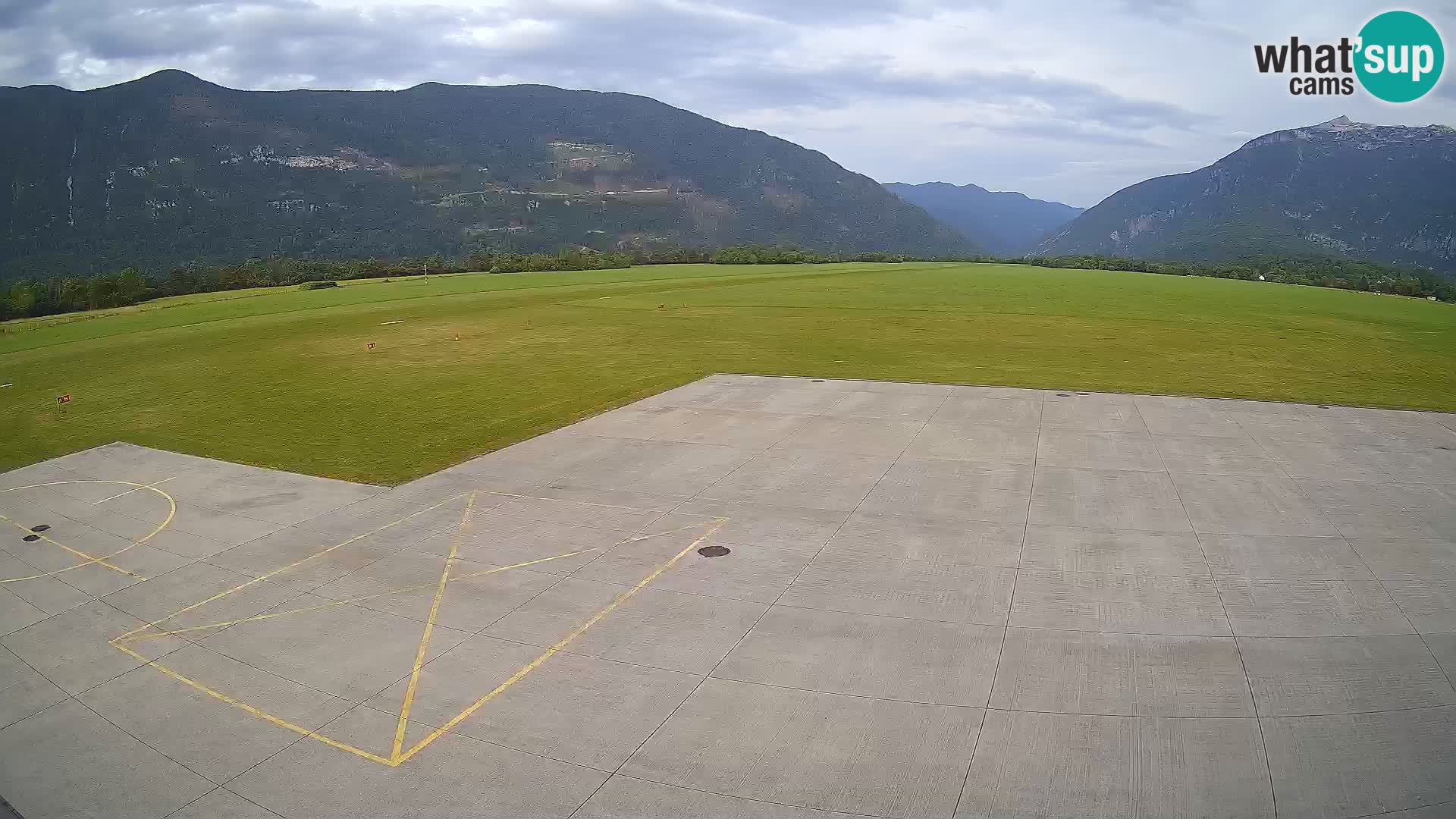 Cámara web del aeropuerto de Bovec – Skydive Bovec