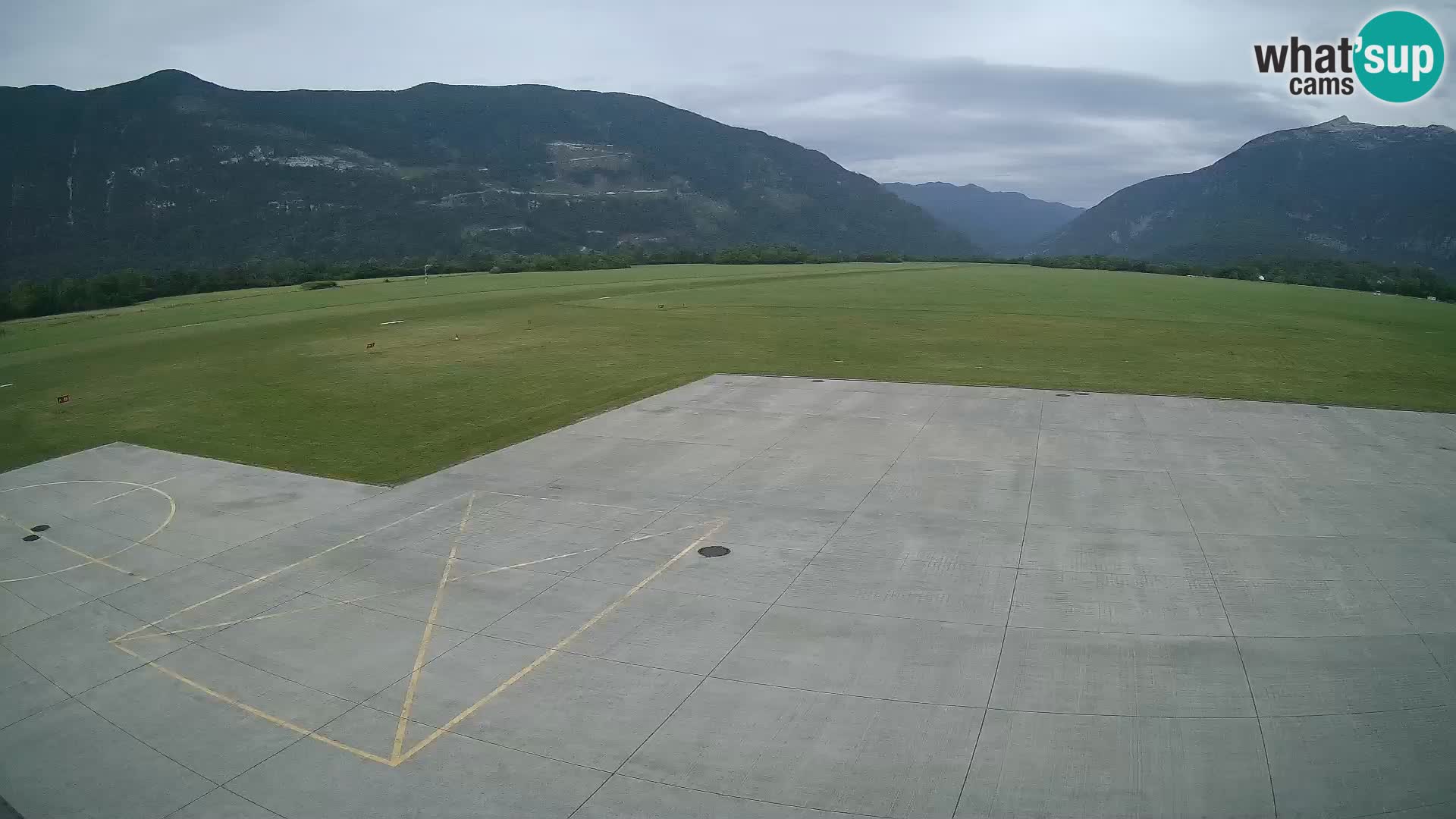Webcam des Flughafens Bovec – Skydive Bovec