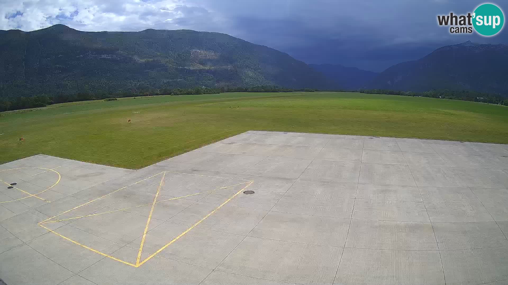 Live-Webcam Flughafen Bovec – Blick auf Kanin