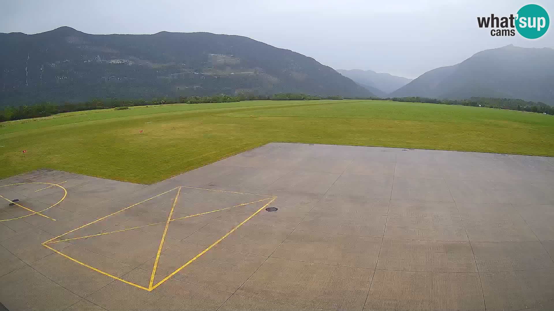 Webcam de l’aéroport de Bovec – Skydive Bovec