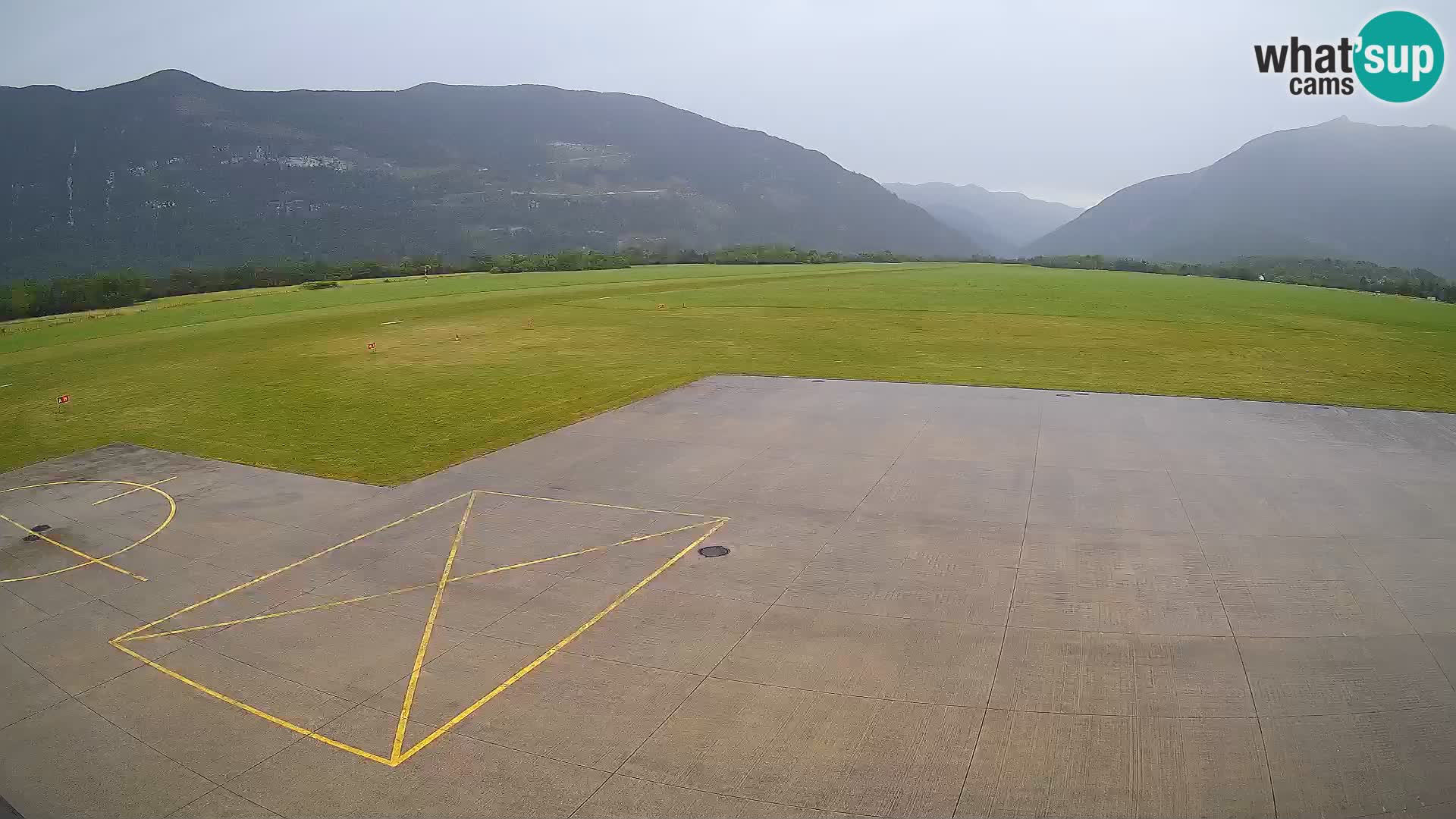 Webcam de l’aéroport de Bovec – Skydive Bovec