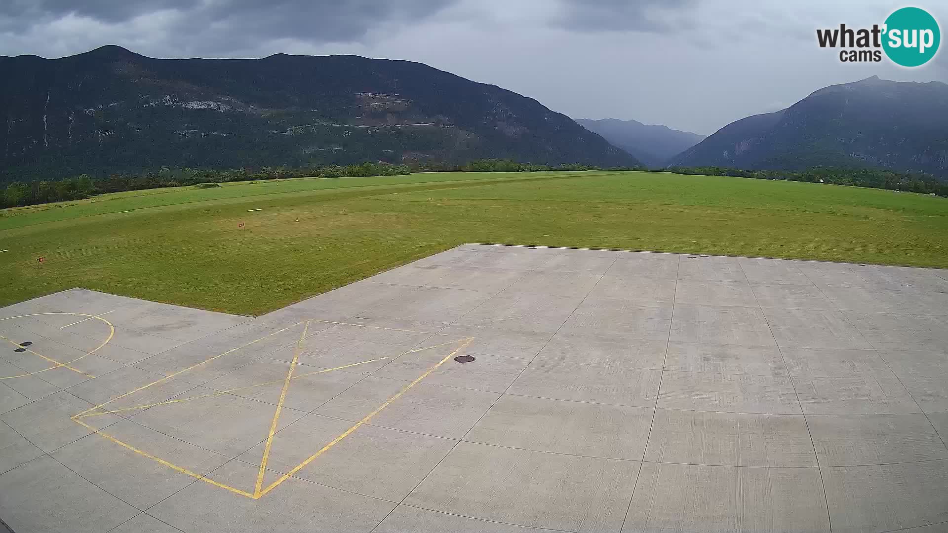 L’aeroporto di Bovec webcam – Skydive Bovec