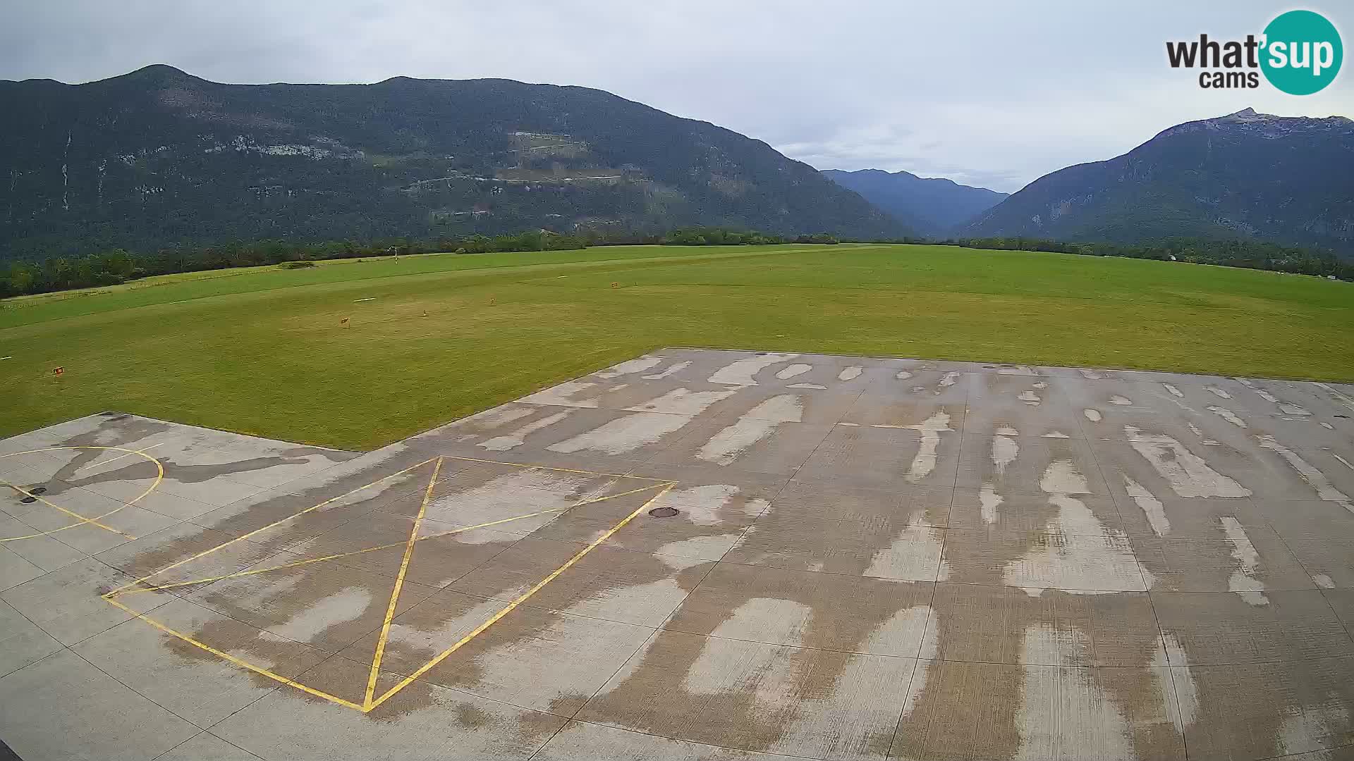 L’aeroporto di Bovec webcam – Skydive Bovec