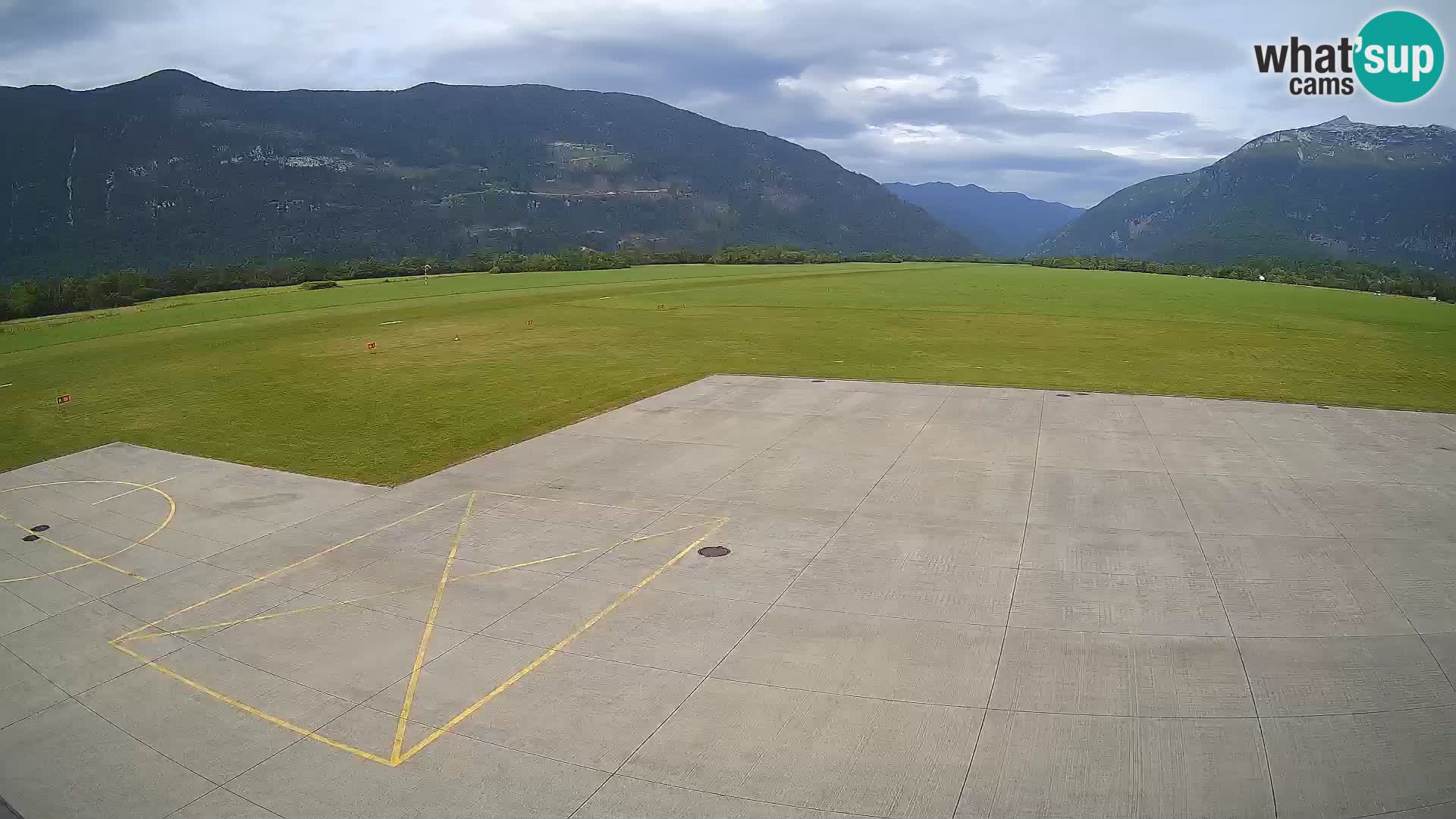 L’aeroporto di Bovec webcam – Skydive Bovec