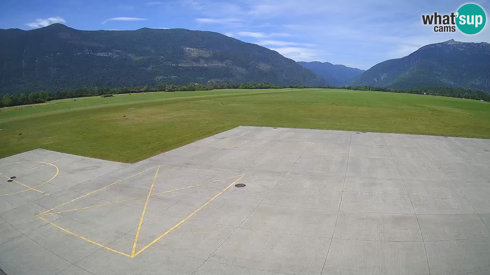 Webcam des Flughafens Bovec – Skydive Bovec