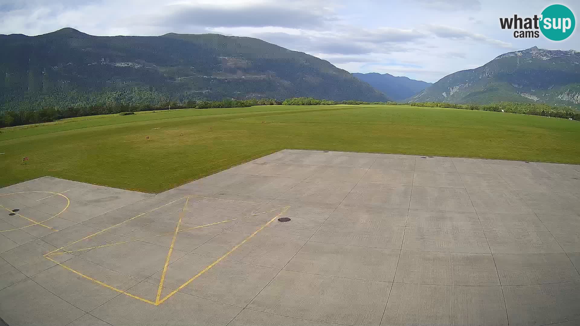 Webcam des Flughafens Bovec – Skydive Bovec