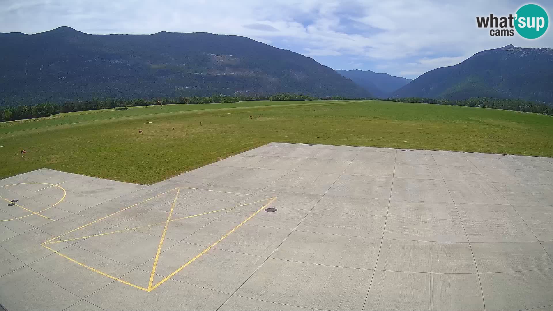 Webcam des Flughafens Bovec – Skydive Bovec