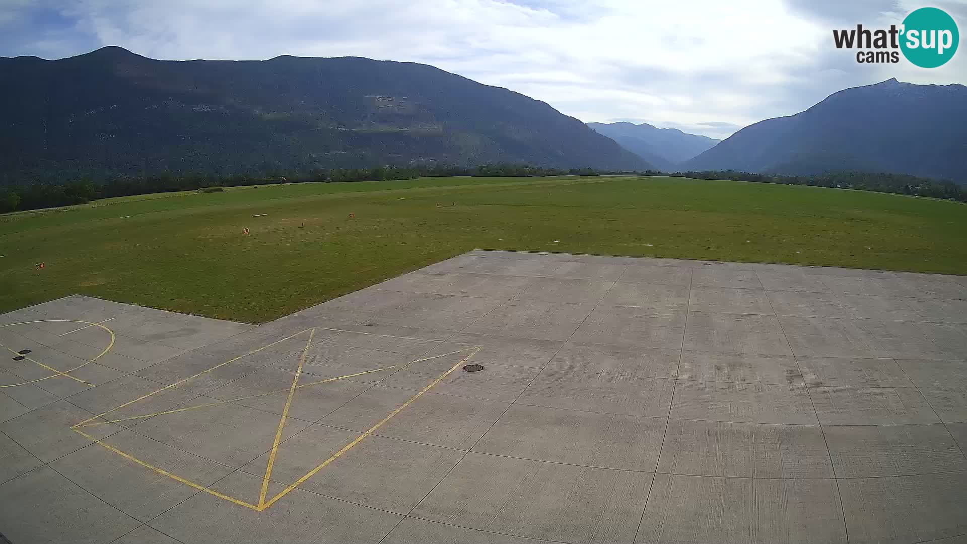 Bovec airport webcam – Skydive Bovec