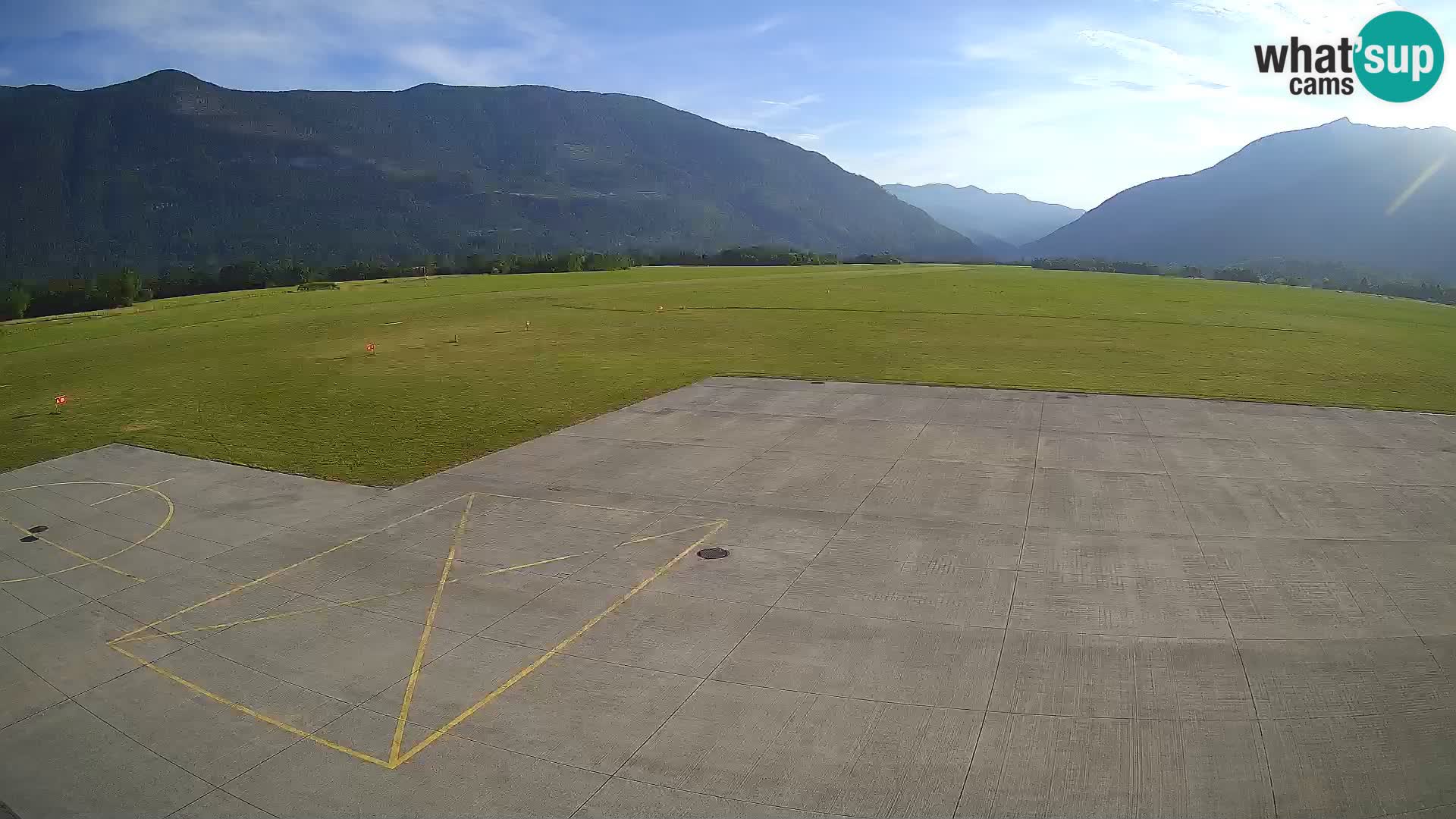 Webcam de l’aéroport de Bovec – Skydive Bovec