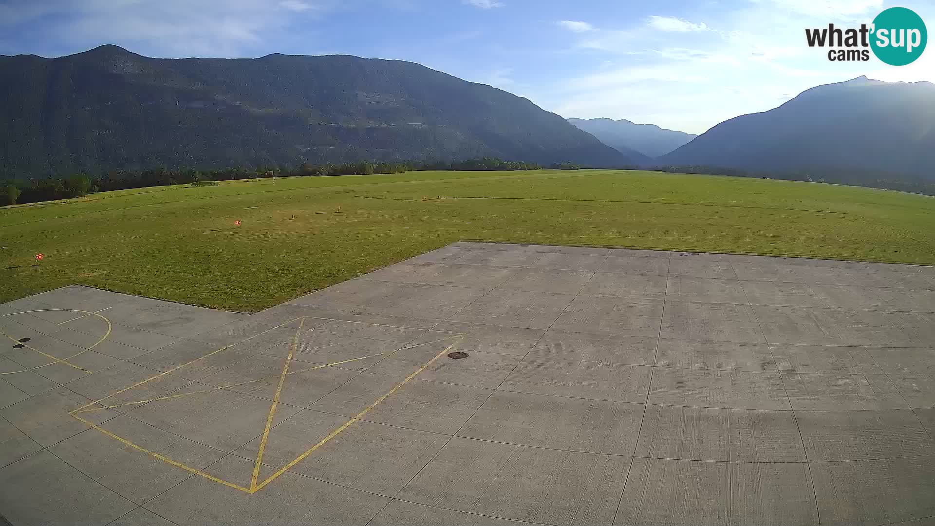 Cámara web del aeropuerto de Bovec – Skydive Bovec