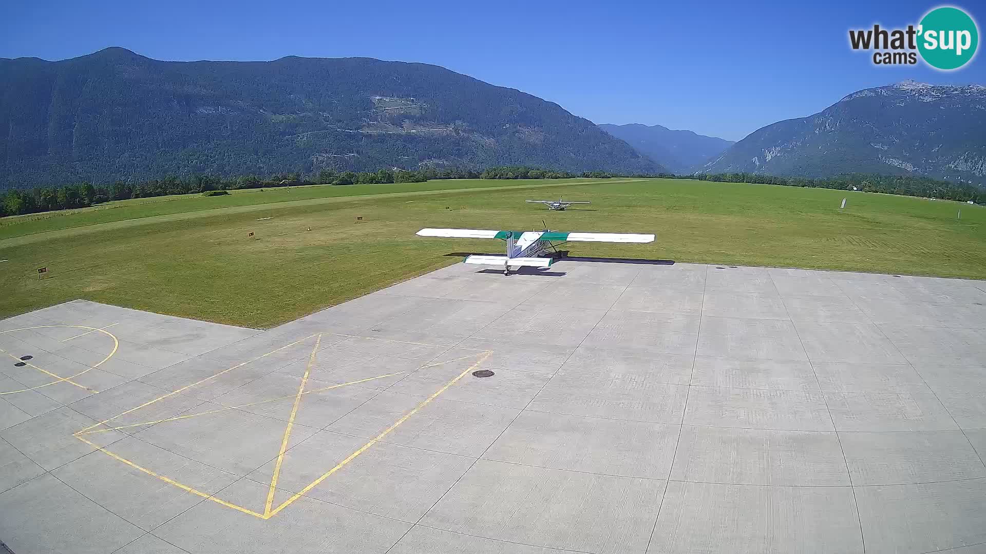 Cámara web del aeropuerto de Bovec – Skydive Bovec