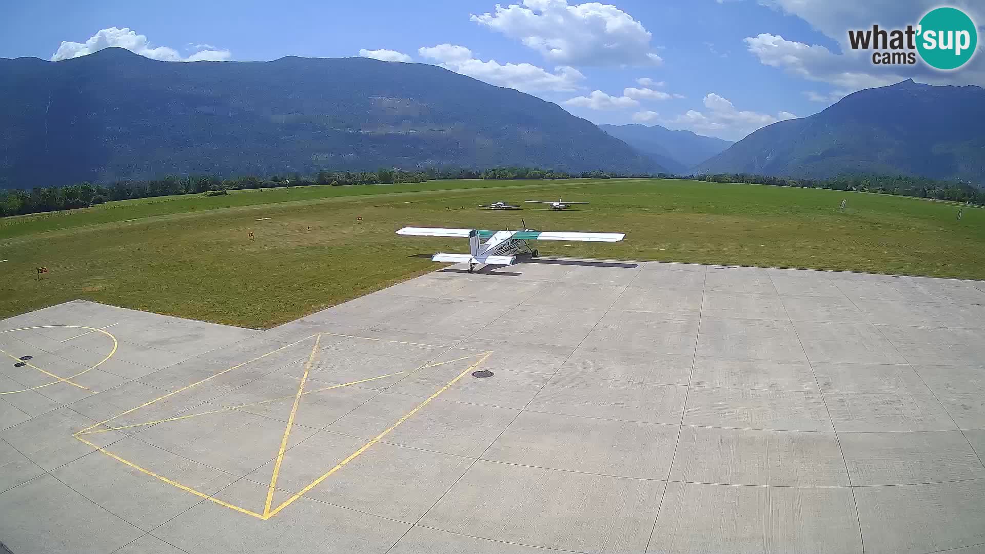 Cámara web del aeropuerto de Bovec – Skydive Bovec