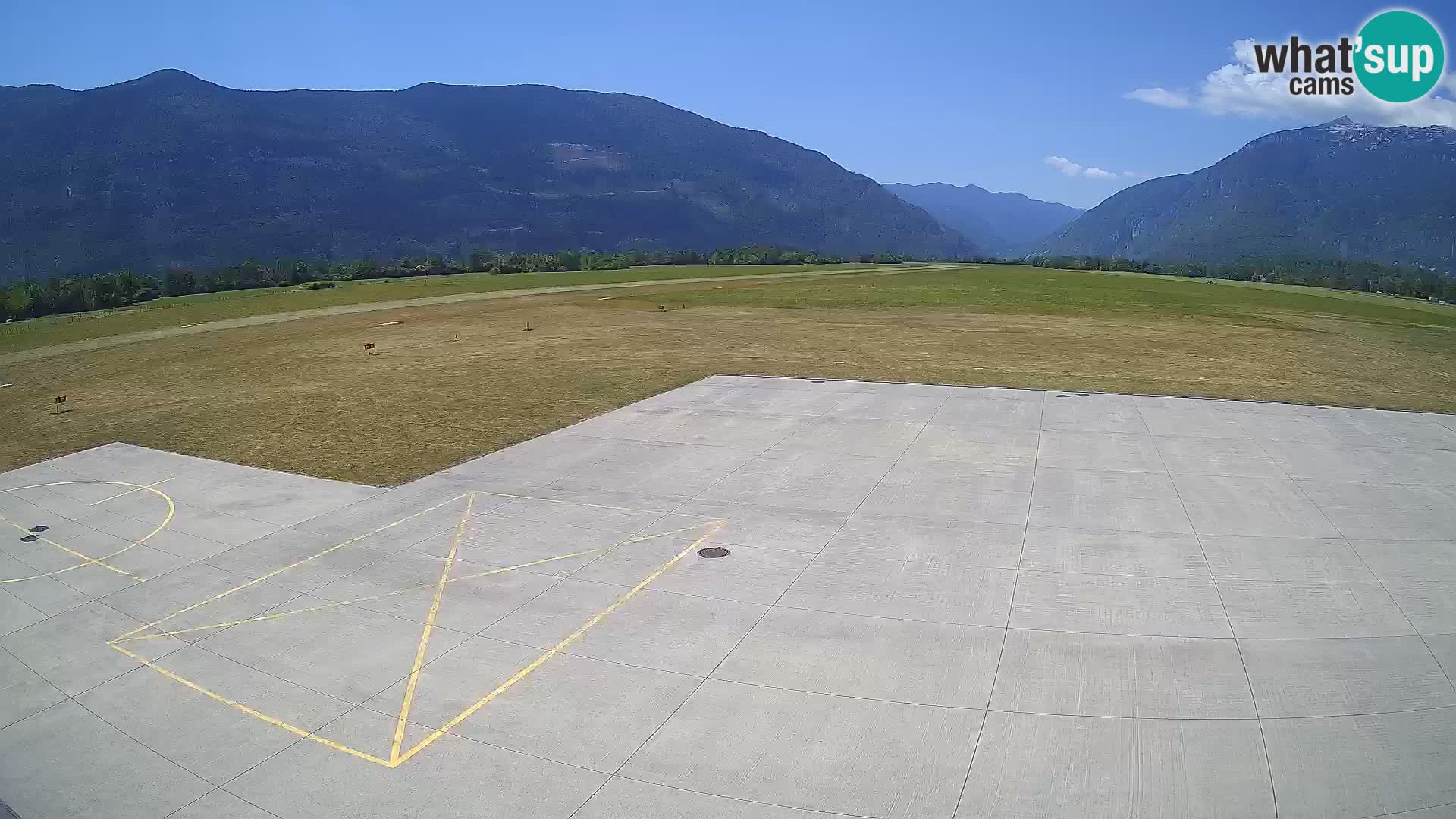 Cámara web del aeropuerto de Bovec – Skydive Bovec