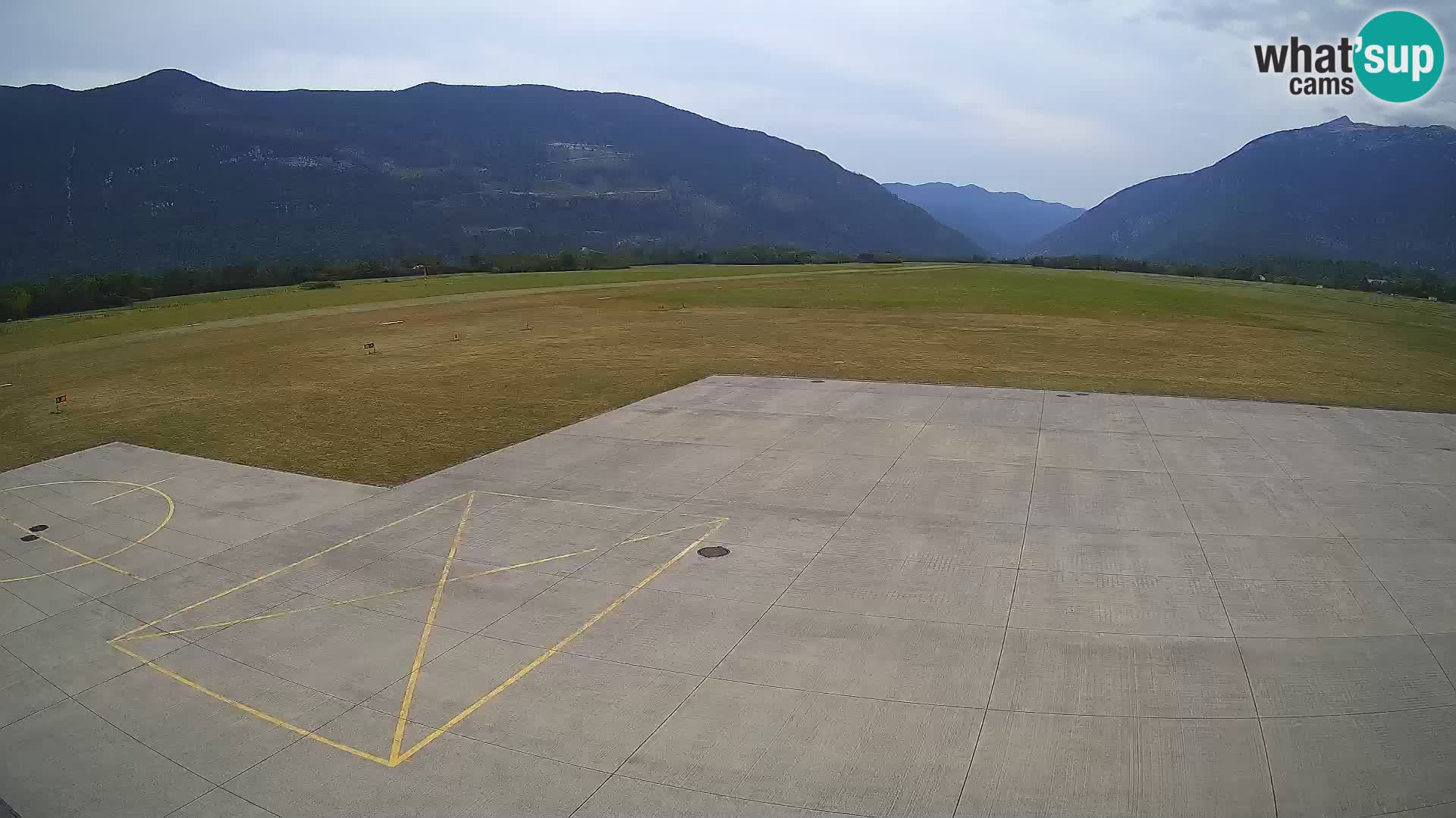 Bovec airport webcam – Skydive Bovec