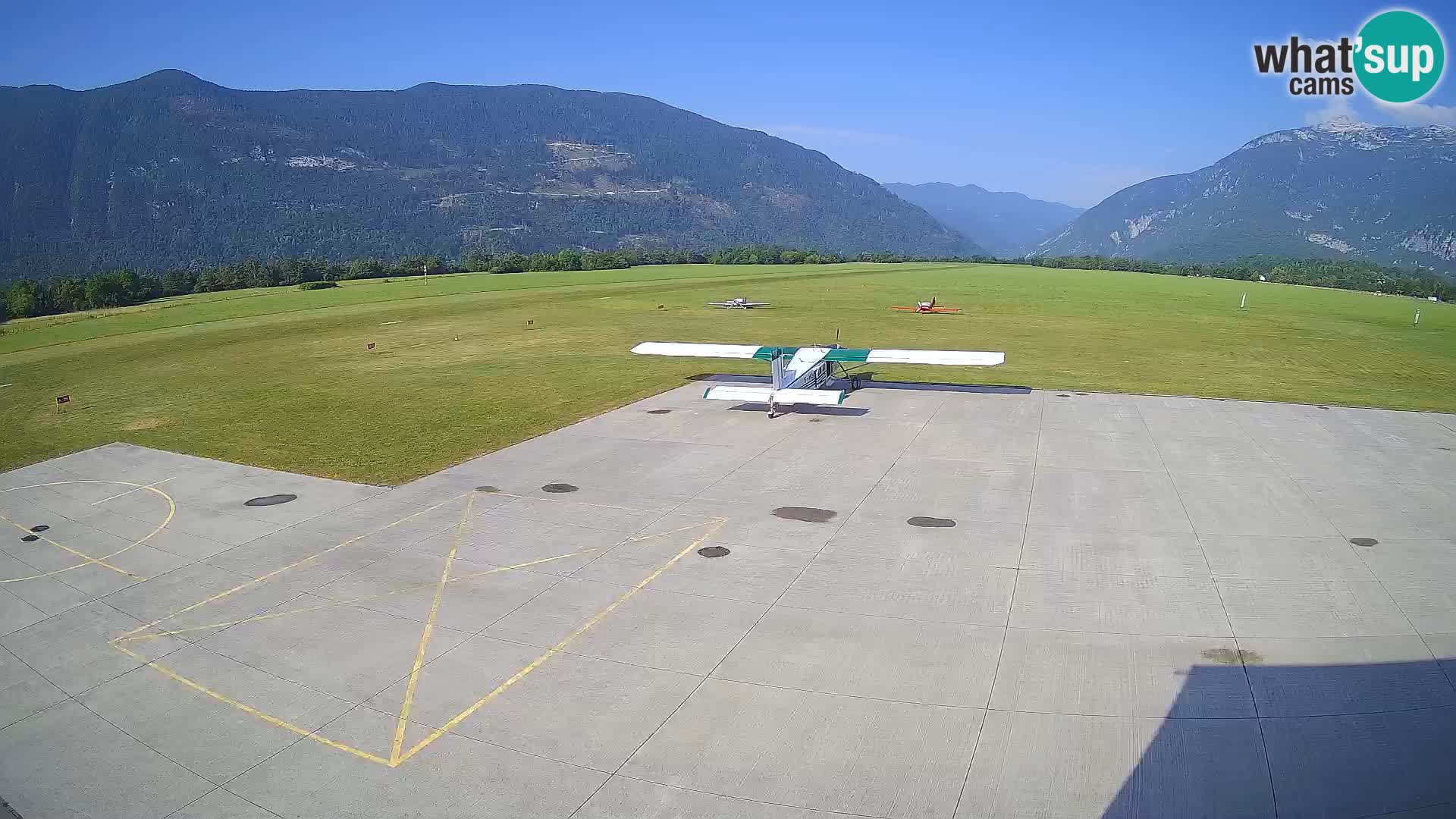 Bovec airport webcam – Skydive Bovec