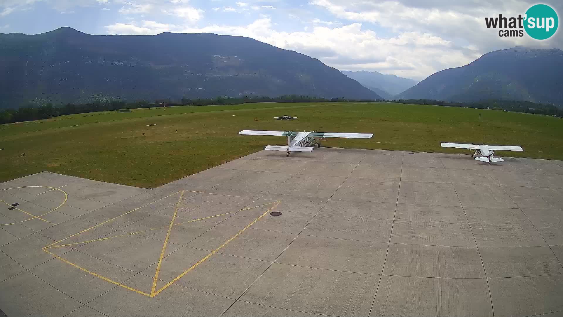 Bovec airport webcam – Skydive Bovec