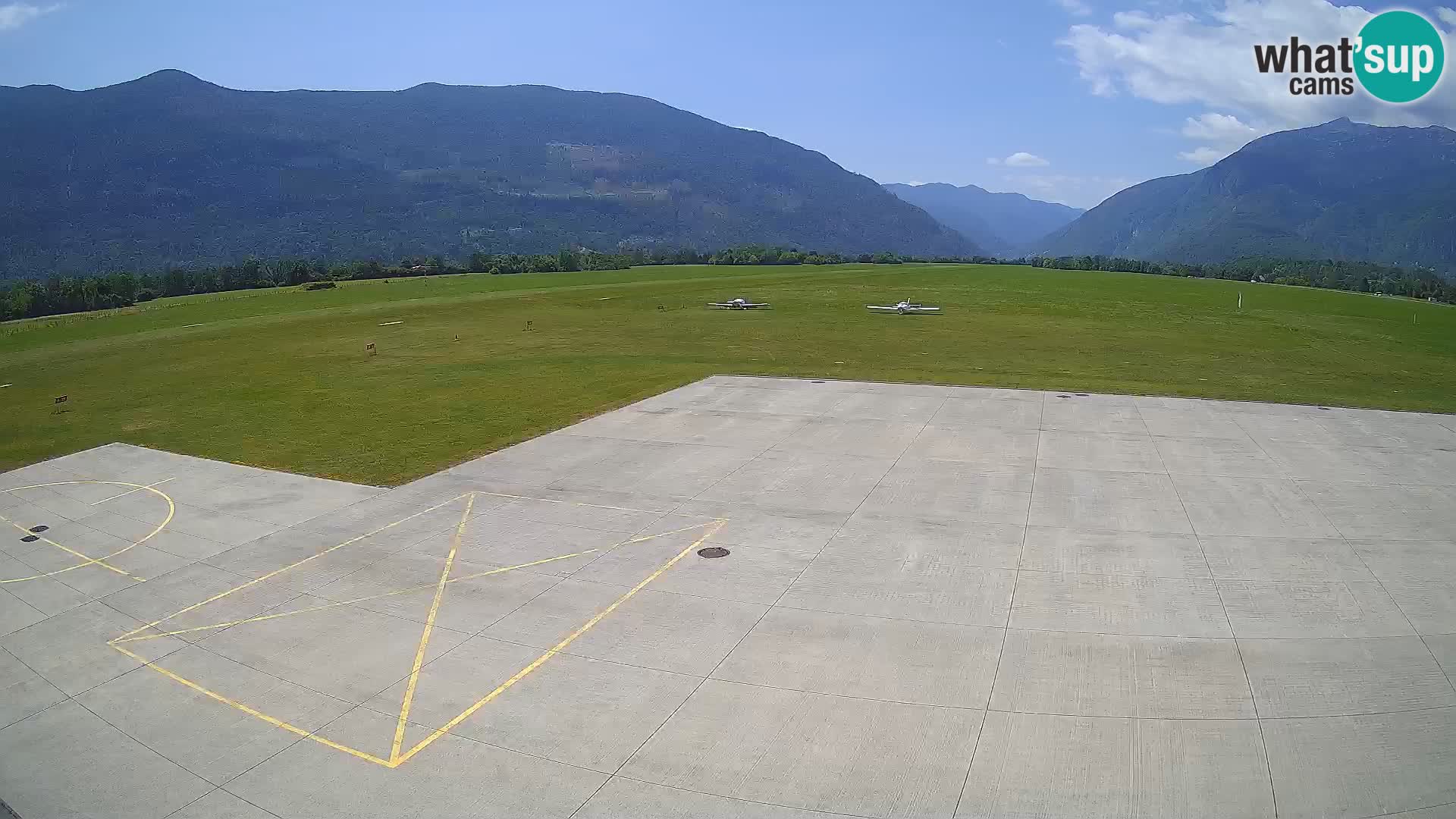Webcam de l’aéroport de Bovec – Skydive Bovec