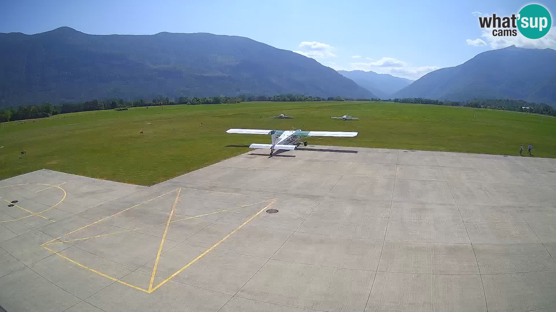 Bovec airport webcam – Skydive Bovec