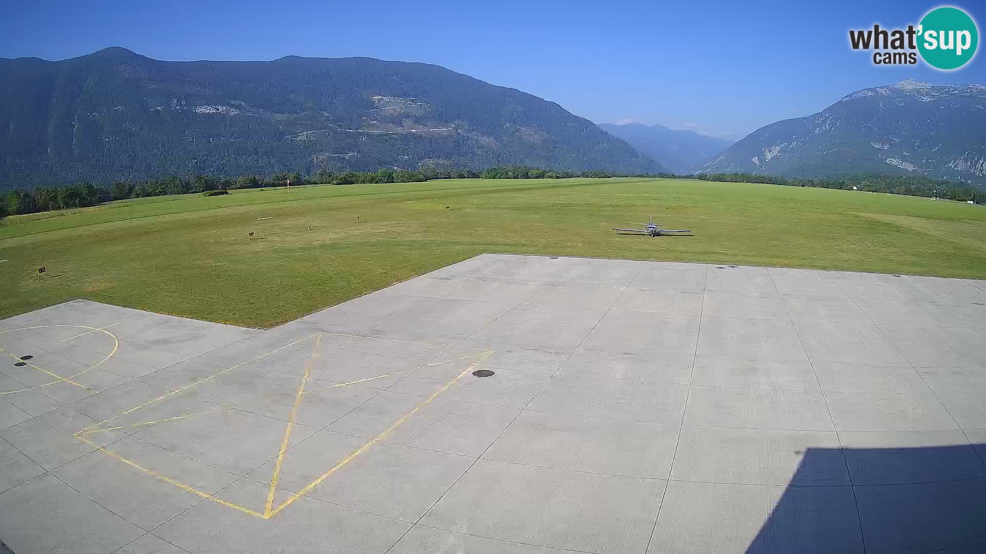 Bovec airport webcam – Skydive Bovec