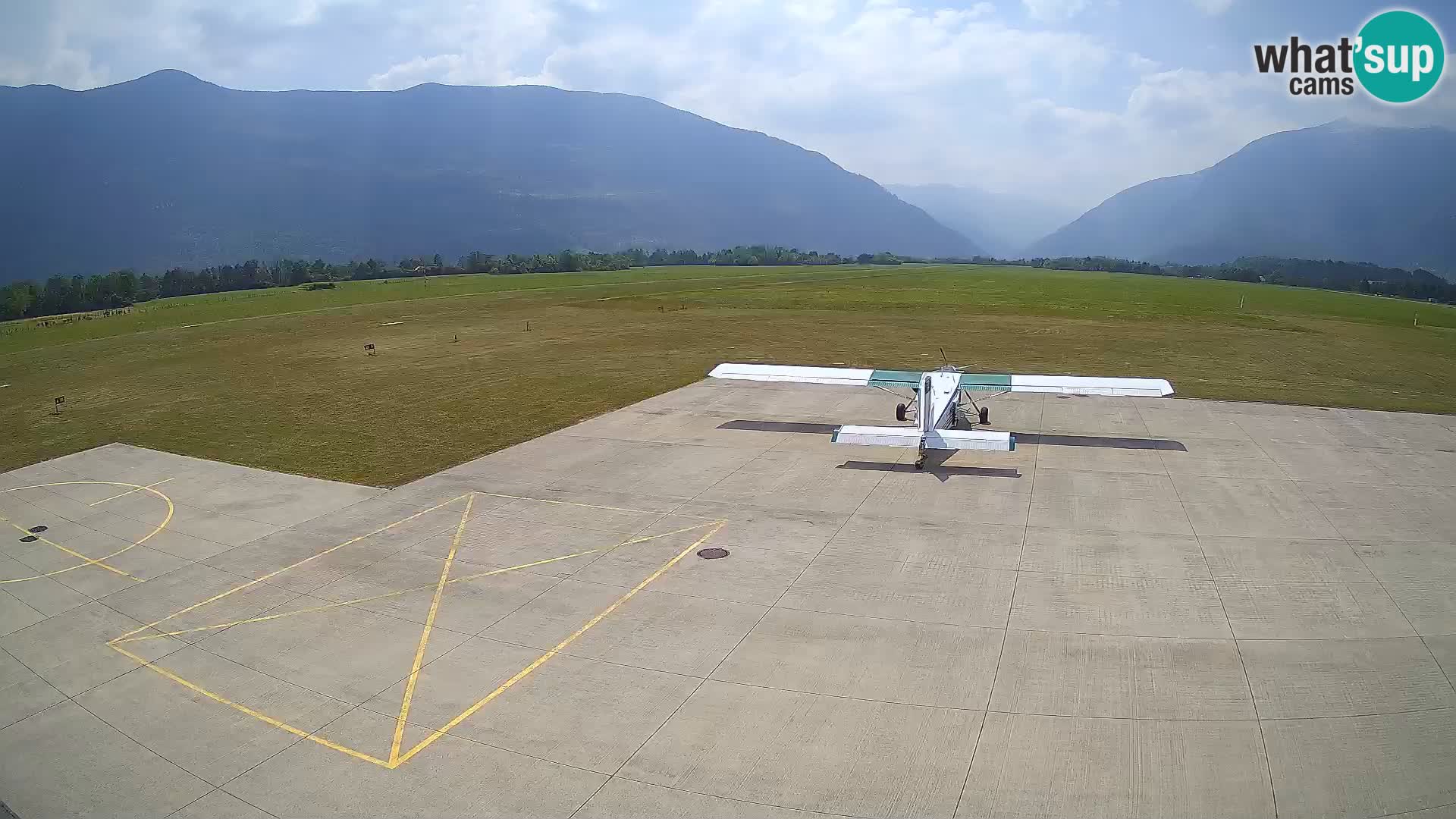 Bovec airport webcam – Skydive Bovec