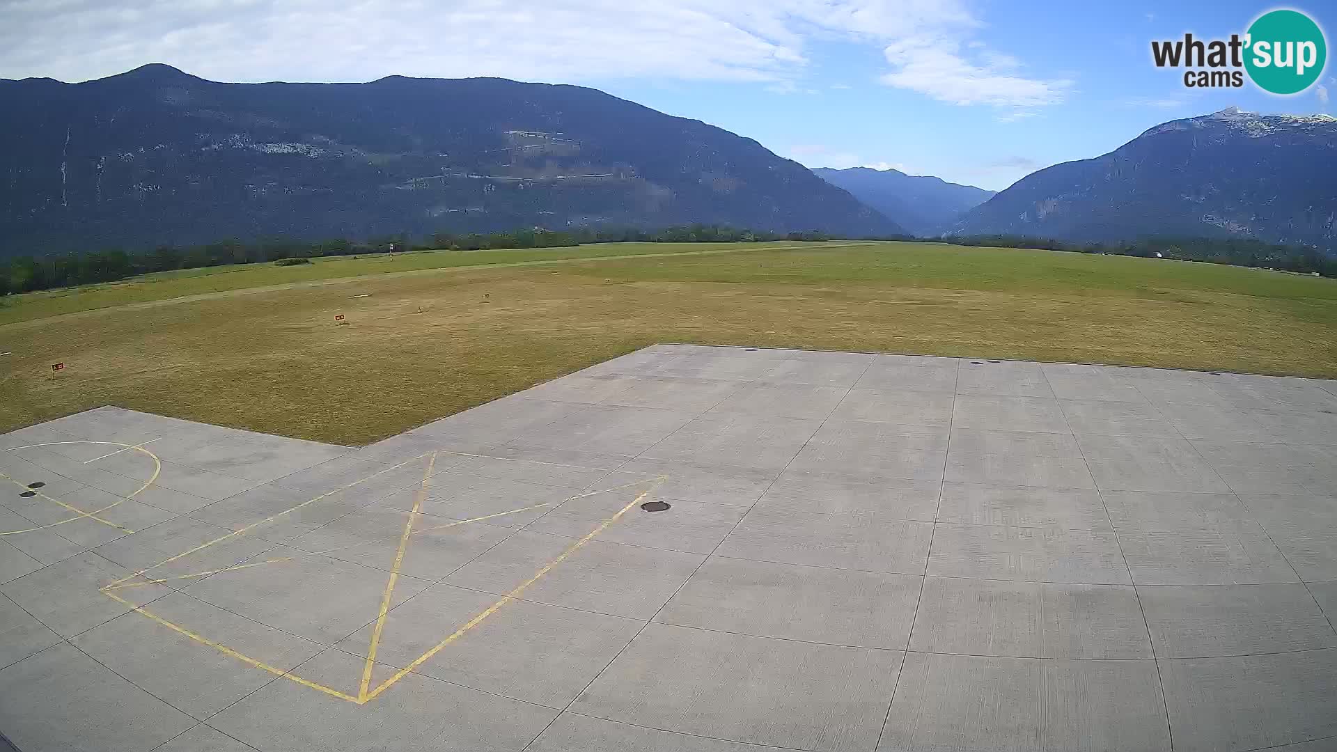 Bovec spletna kamera letališče – Skydive Bovec