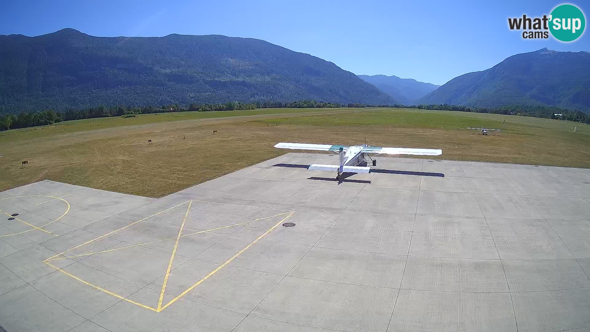 L’aeroporto di Bovec webcam – Skydive Bovec