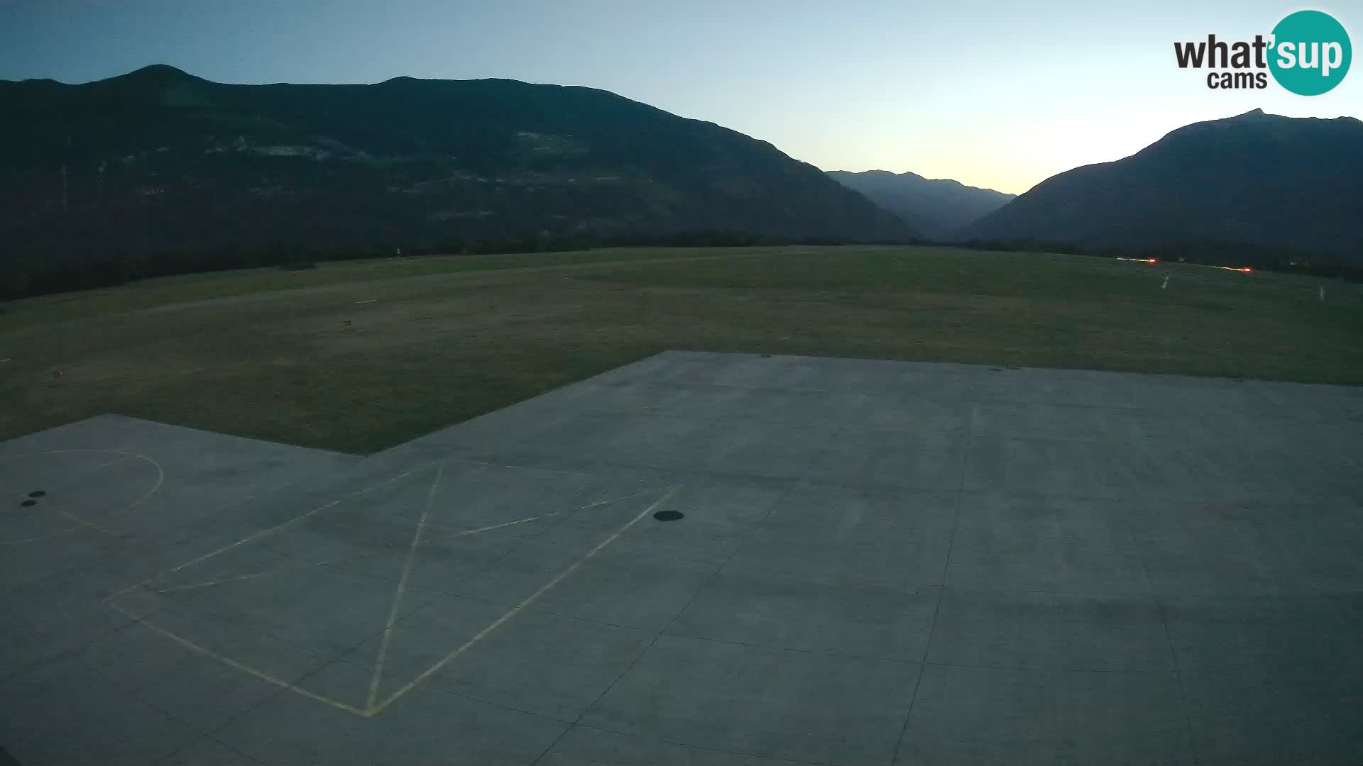 Webcam de l’aéroport de Bovec – Skydive Bovec