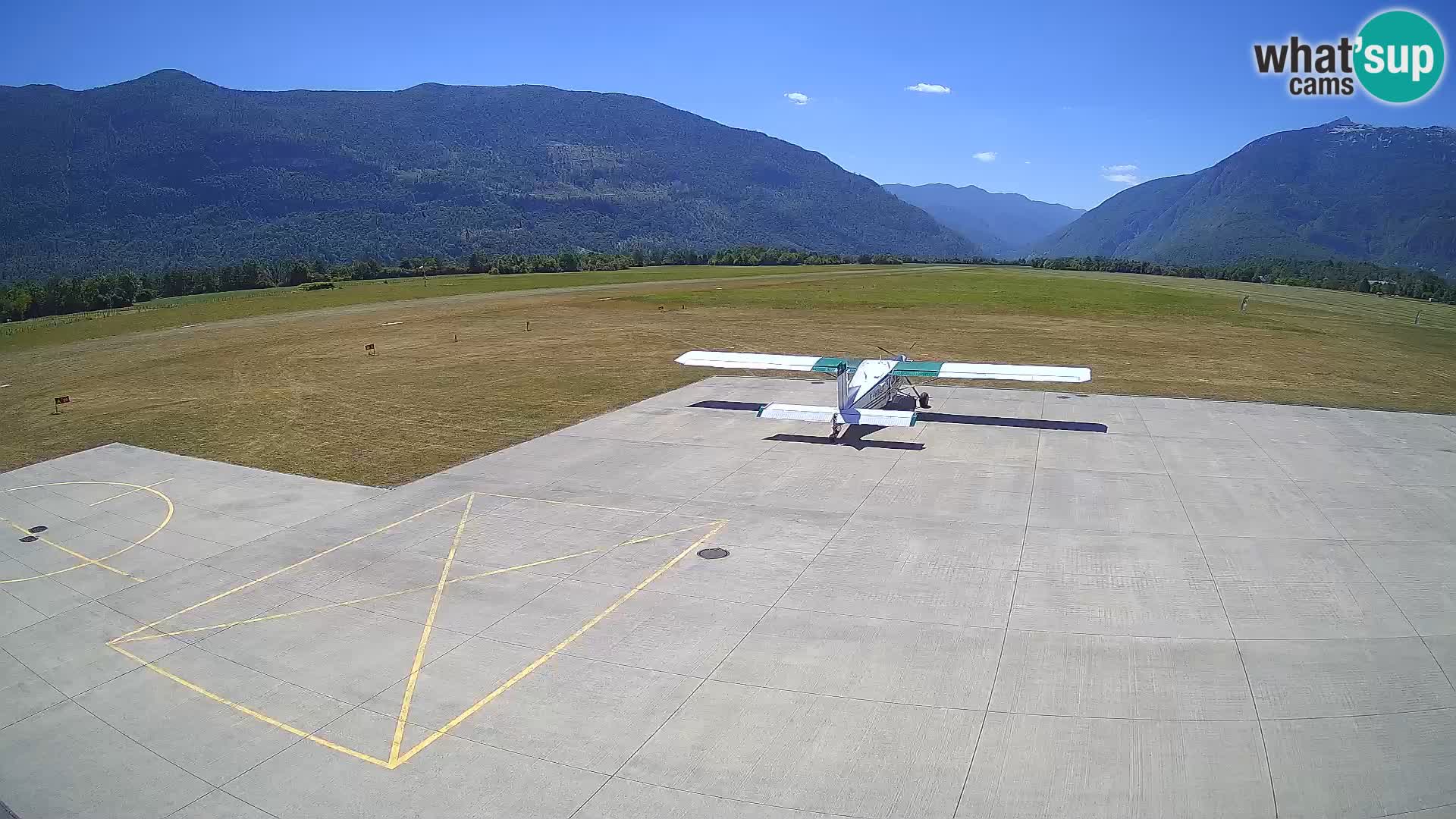 Webcam de l’aéroport de Bovec – Skydive Bovec