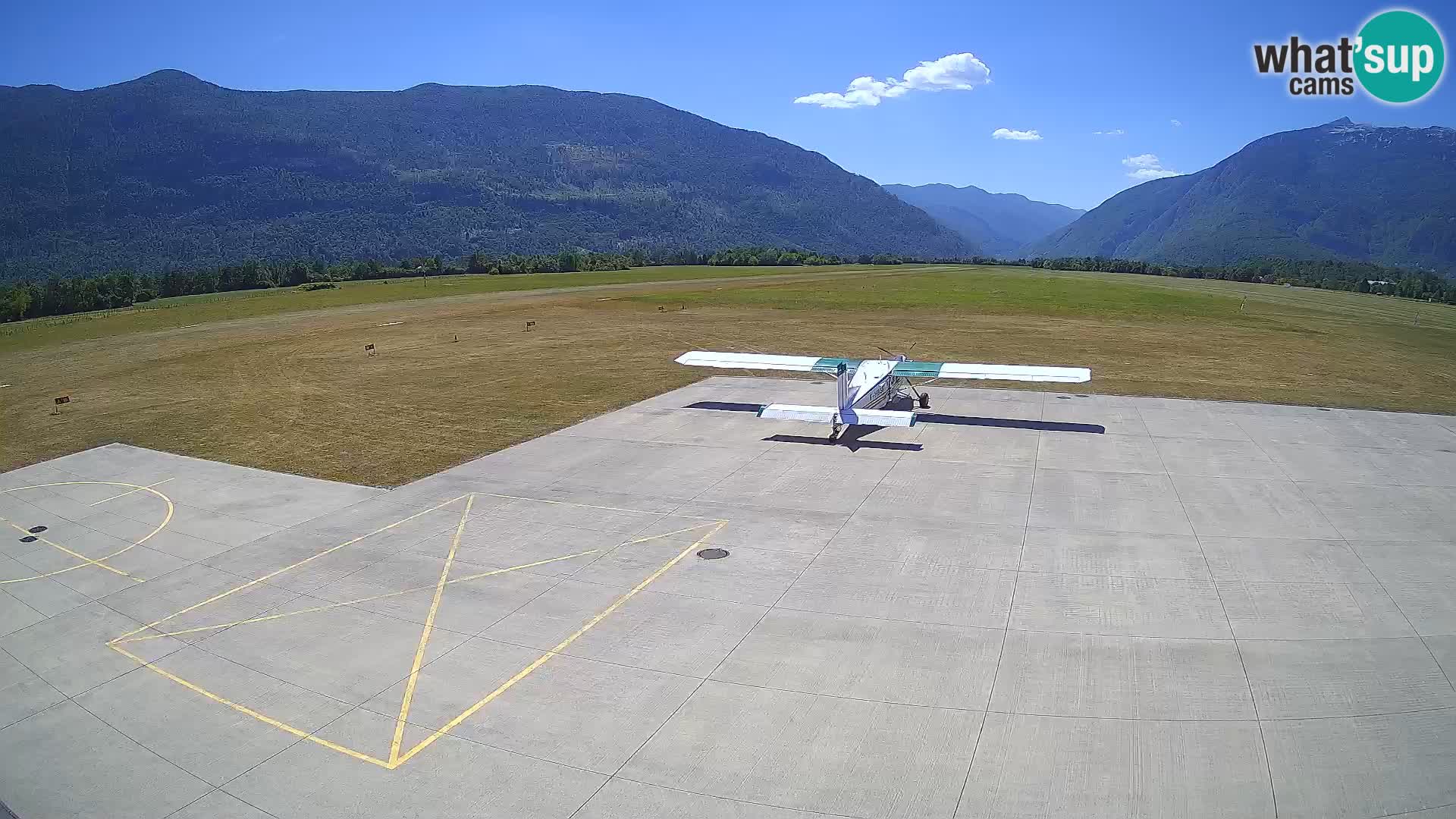 Cámara web del aeropuerto de Bovec – Skydive Bovec