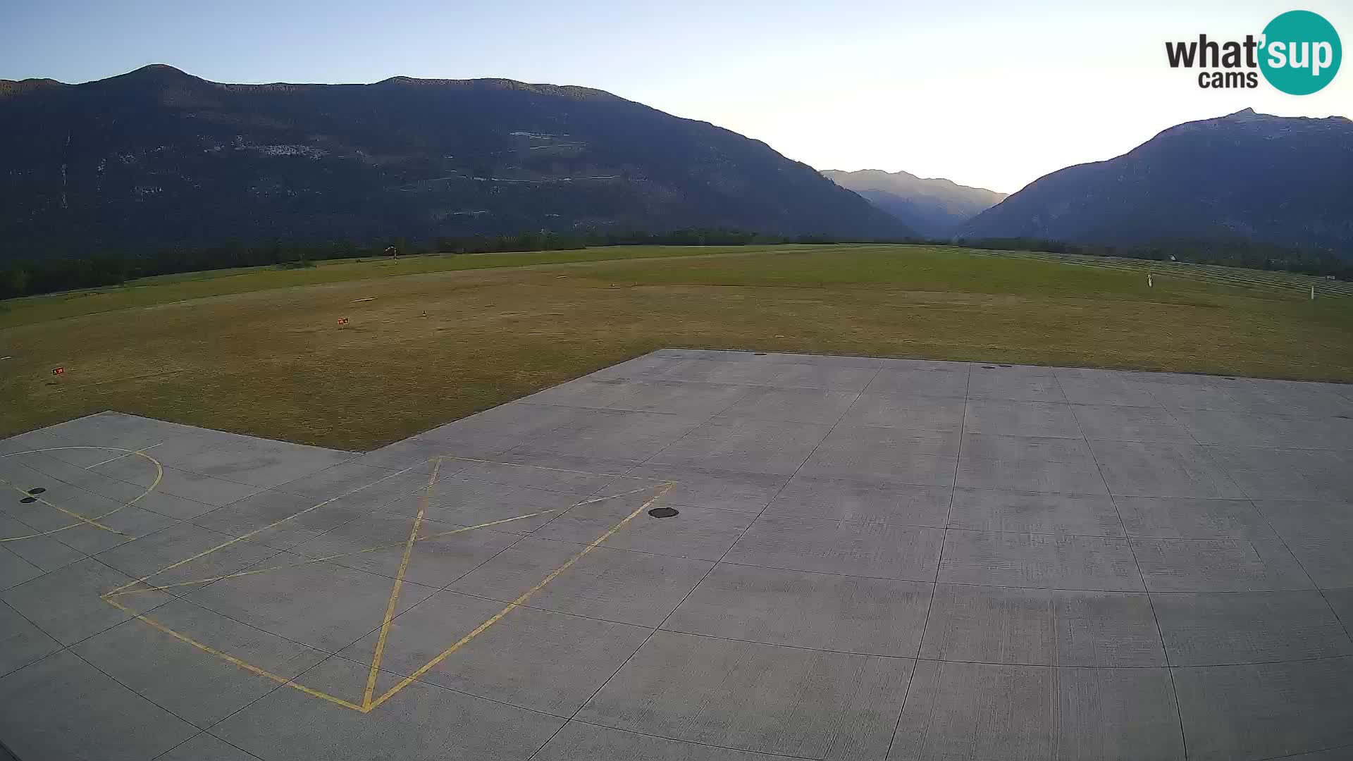 Bovec airport webcam – Skydive Bovec